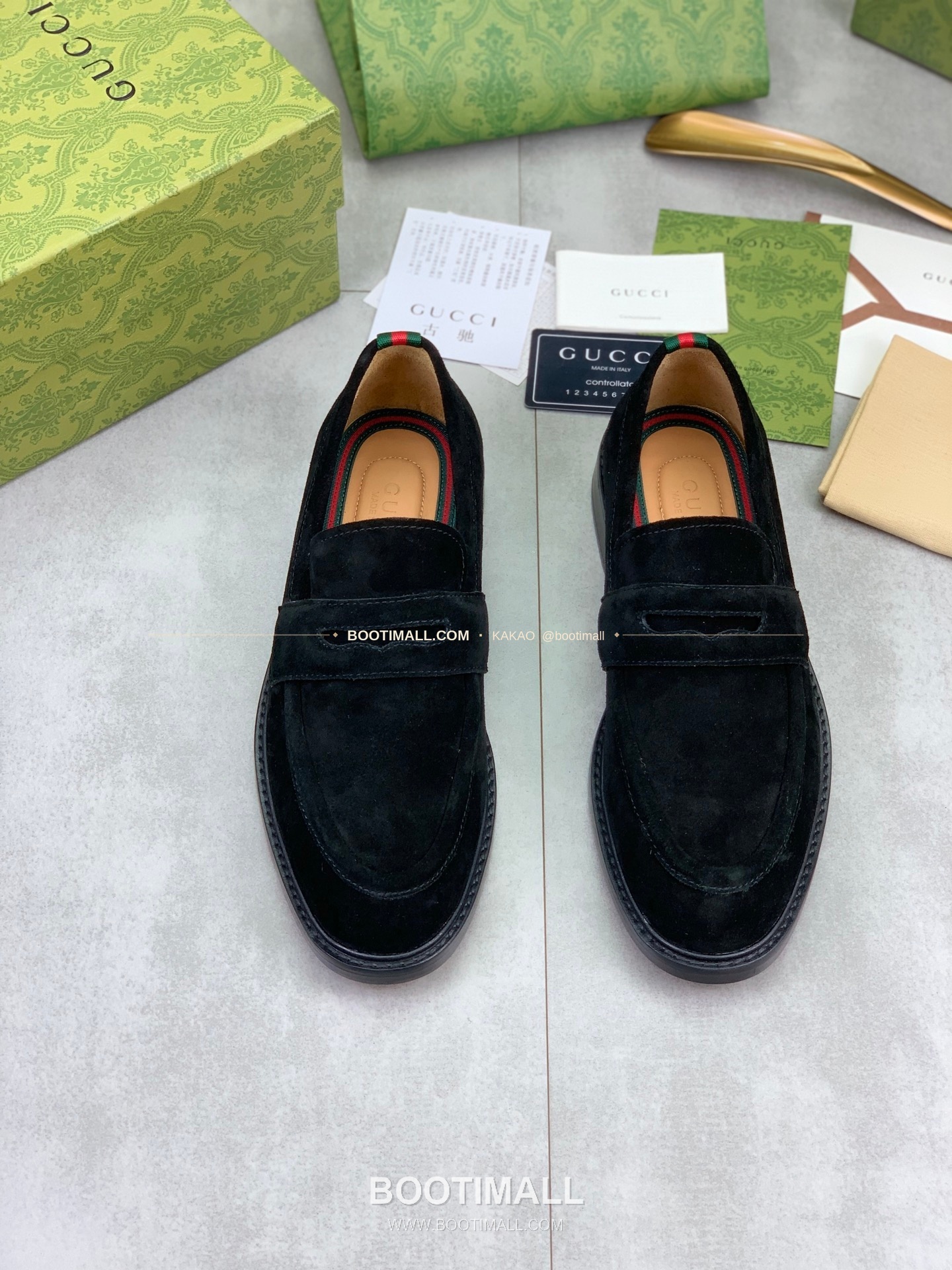 구찌 2026SS 송아지가죽 슬립온 클래식 블랙 로퍼 Gucci 2026 SS Calfskin Slip On Classic Black Loafers 2