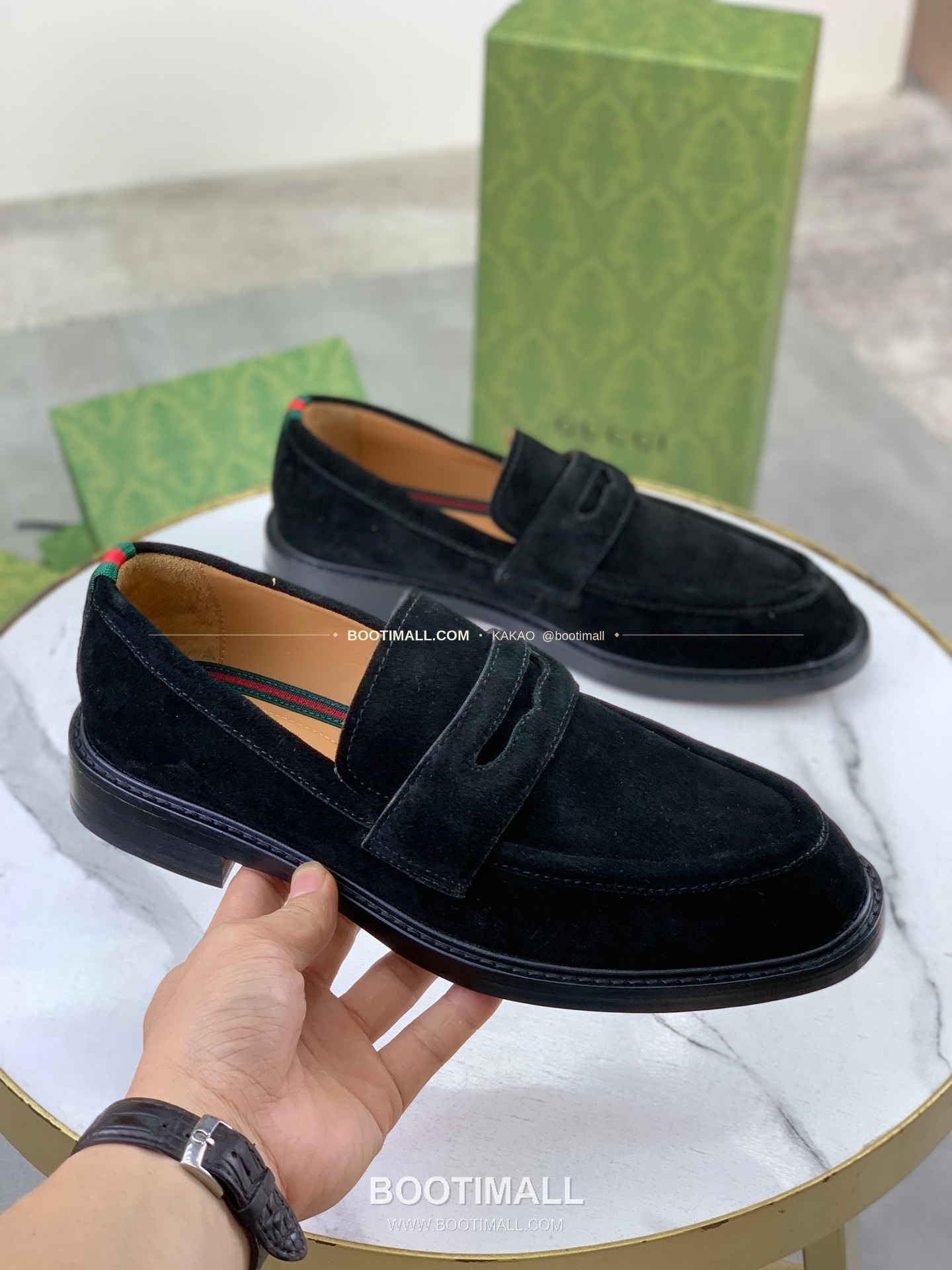 구찌 2026SS 송아지가죽 슬립온 클래식 블랙 로퍼 Gucci 2026 SS Calfskin Slip On Classic Black Loafers 3