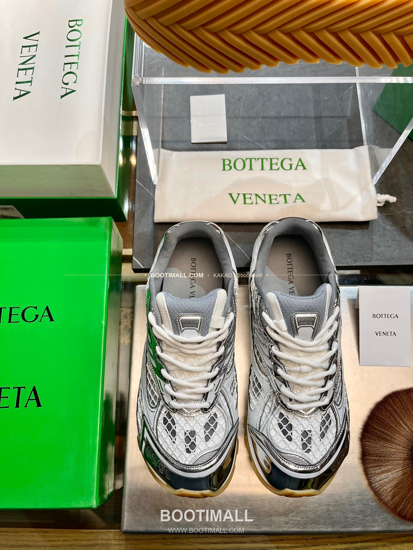 보테가베네타 2026SS 스웨이드 로우탑 브라운 스니커즈 Bottega Veneta 2026 SS Suede Low Top Brown Sneakers BV Orbit Flash 3