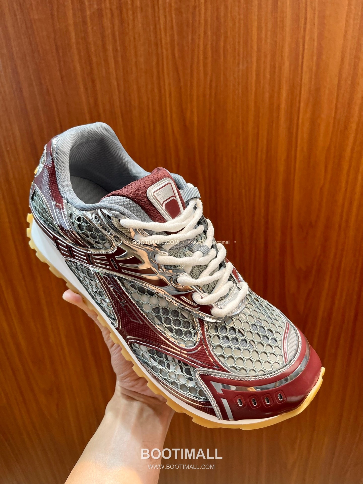 보테가베네타 2026SS 스웨이드 로우탑 브라운 스니커즈 Bottega Veneta 2026 SS Suede Low Top Brown Sneakers BV Orbit Flash 6