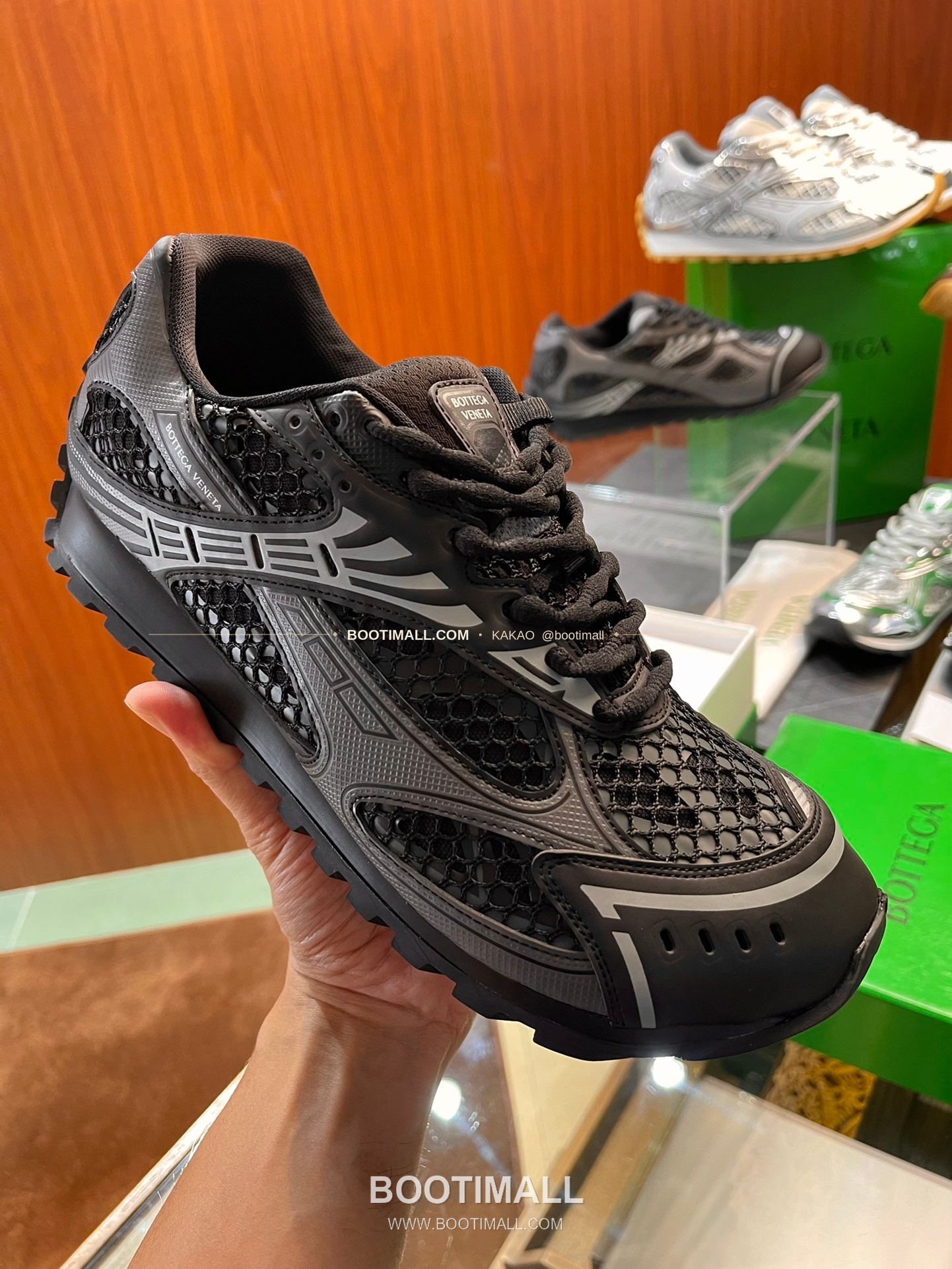 보테가베네타 2026SS 스웨이드 로우탑 브라운 스니커즈 Bottega Veneta 2026 SS Suede Low Top Brown Sneakers BV Orbit Flash 7