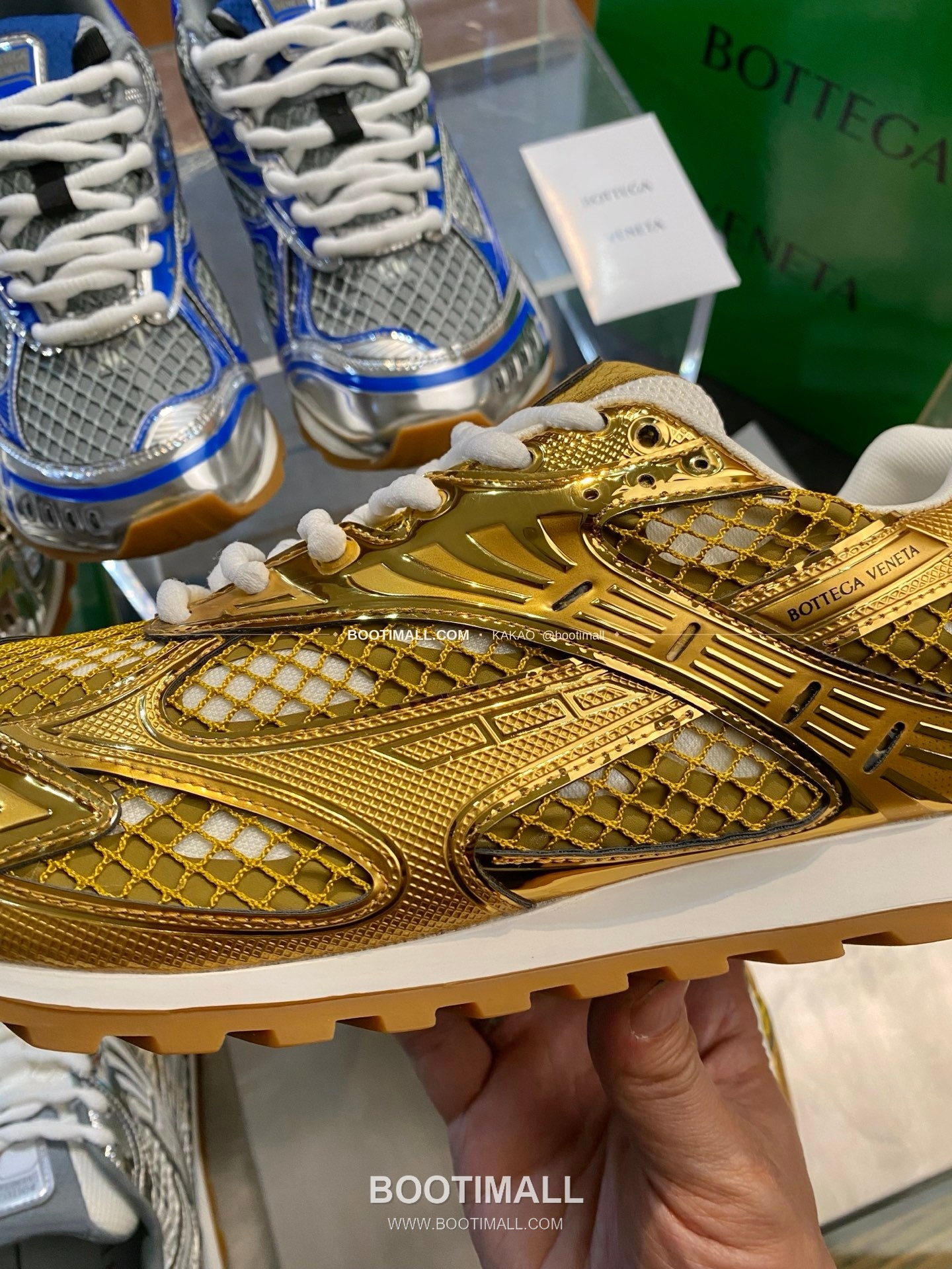 보테가베네타 2026SS 스웨이드 로우탑 브라운 스니커즈 Bottega Veneta 2026 SS Suede Low Top Brown Sneakers BV Orbit Flash 9