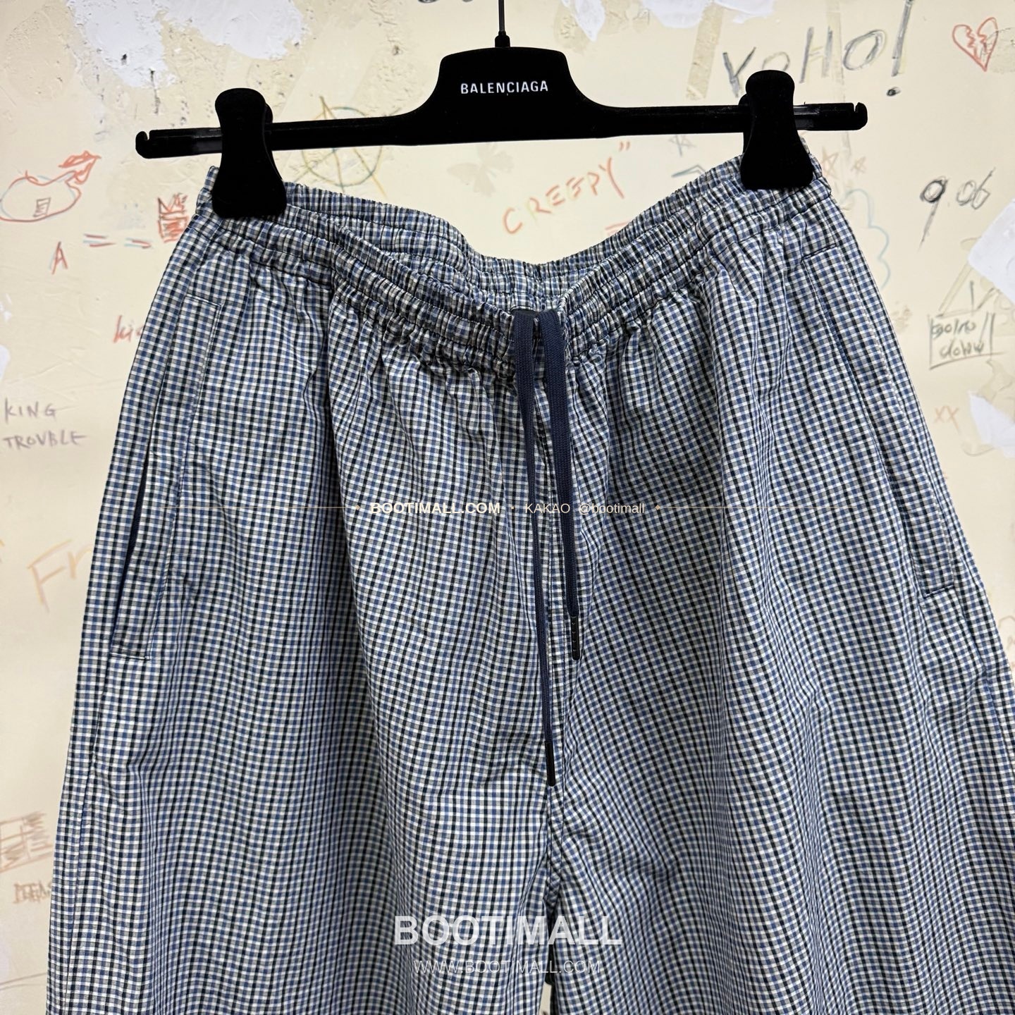 발렌시아가 2025SS 체크패턴 루즈핏 드로스트링 와이드팬츠 Balenciaga 2025 SS Check Pattern Loose Fit Drawstring Wide Pants 7