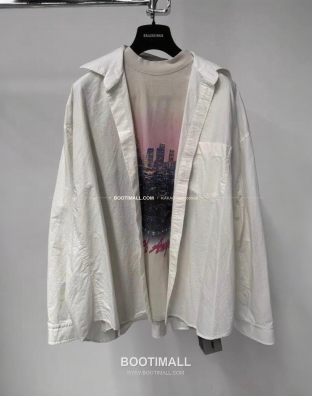 발렌시아가 2025FW LA레이어드 워싱 루즈핏 셔츠 Balenciaga 2025 FW LA Layered Washed Loose Fit Shirt 3