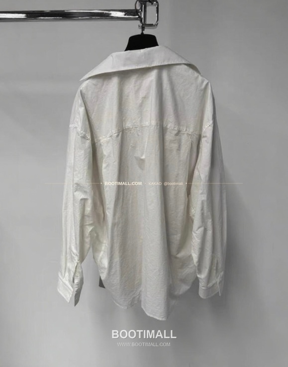 발렌시아가 2025FW LA레이어드 워싱 루즈핏 셔츠 Balenciaga 2025 FW LA Layered Washed Loose Fit Shirt 4