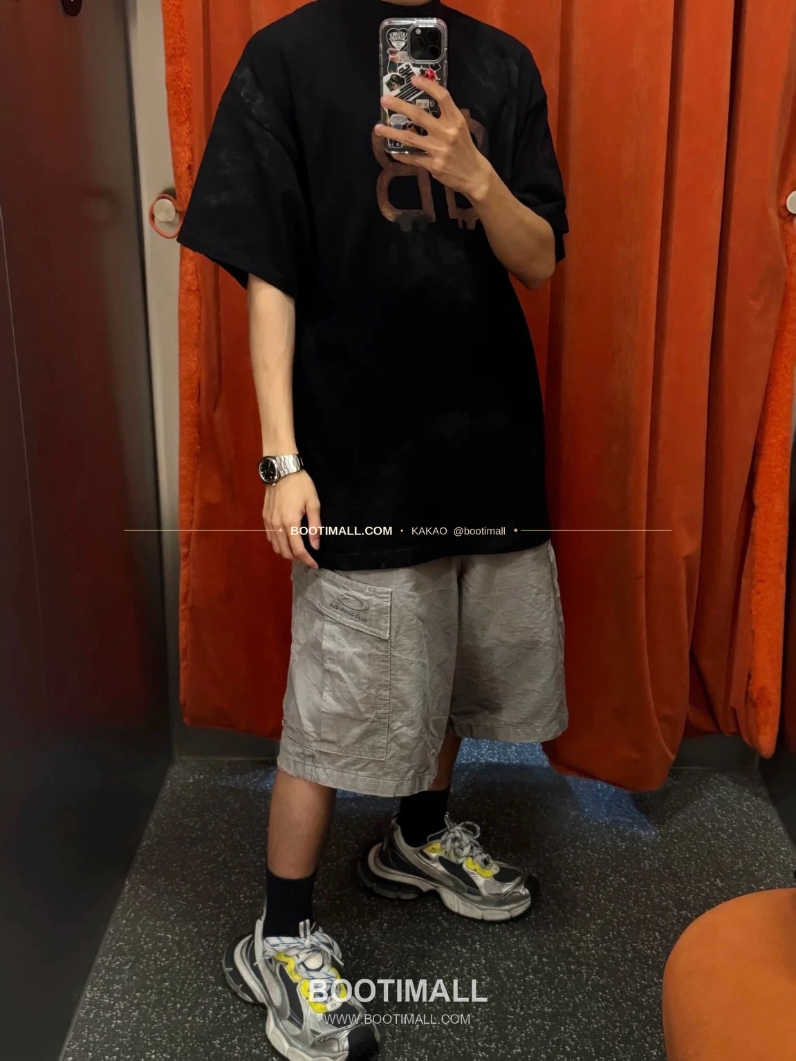 발렌시아가 2025FW 링로고 워싱 루즈핏 드로스트링 카고쇼츠 Balenciaga 2025 FW Ring Logo Washed Loose Fit Drawstring Cargo Shorts 3