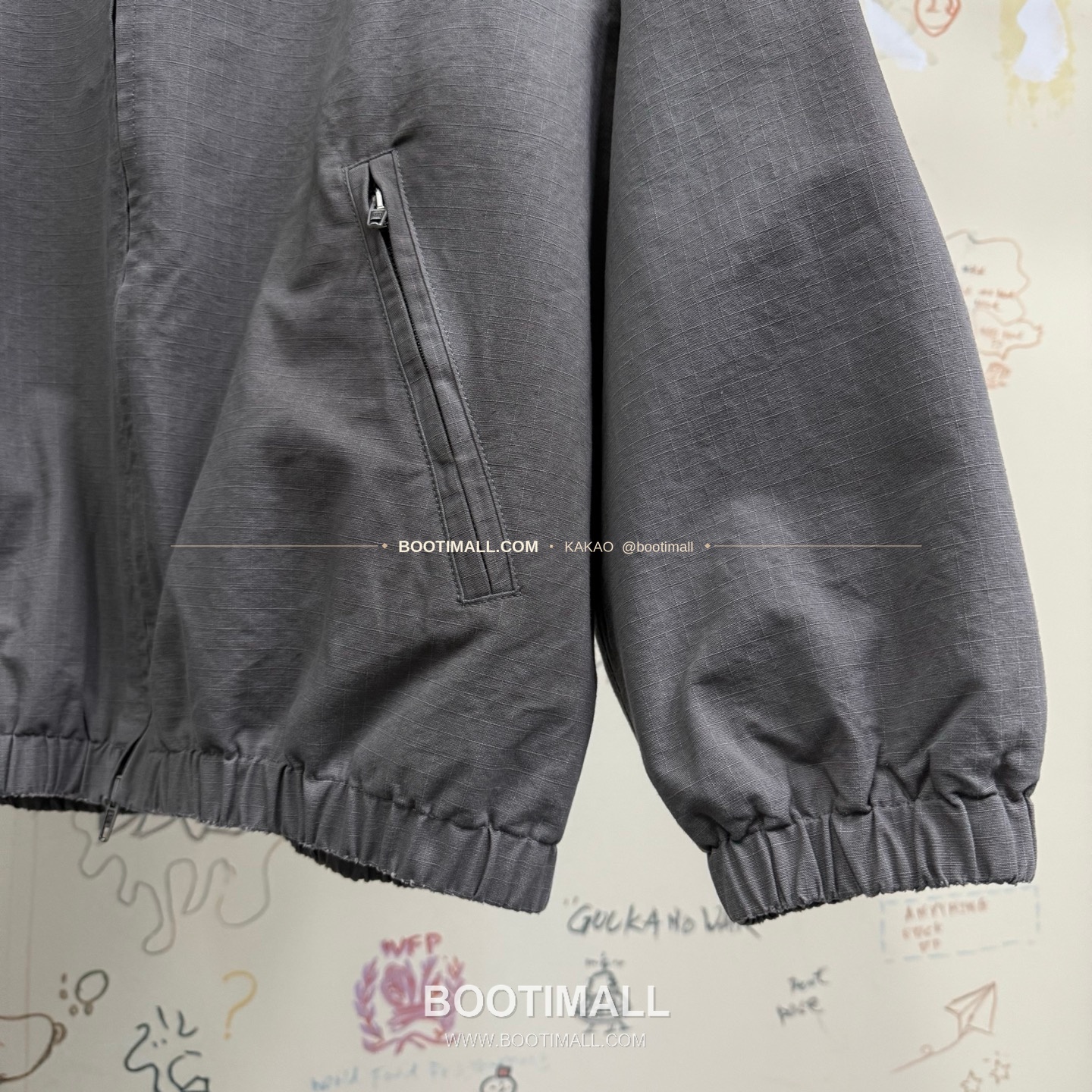 발렌시아가 2025FW 링로고 워싱 루즈핏 카고재킷 Balenciaga 2025 FW Ring Logo Washed Loose Fit Cargo Jacket 10