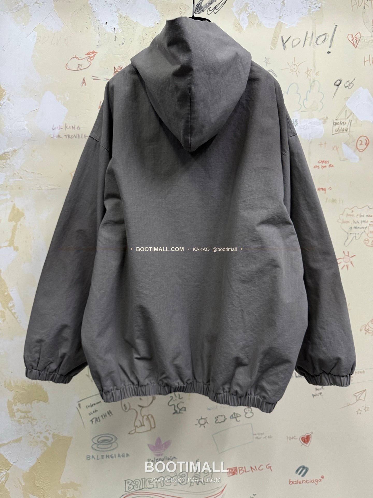 발렌시아가 2025FW 링로고 워싱 루즈핏 카고재킷 Balenciaga 2025 FW Ring Logo Washed Loose Fit Cargo Jacket 12