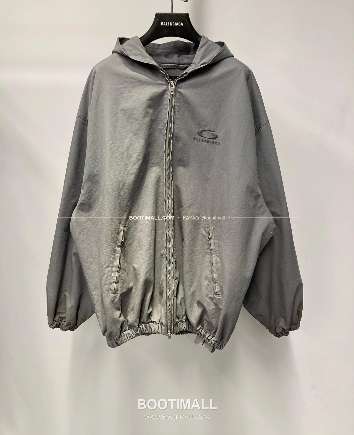발렌시아가 2025FW 링로고 워싱 루즈핏 카고재킷 Balenciaga 2025 FW Ring Logo Washed Loose Fit Cargo Jacket 15