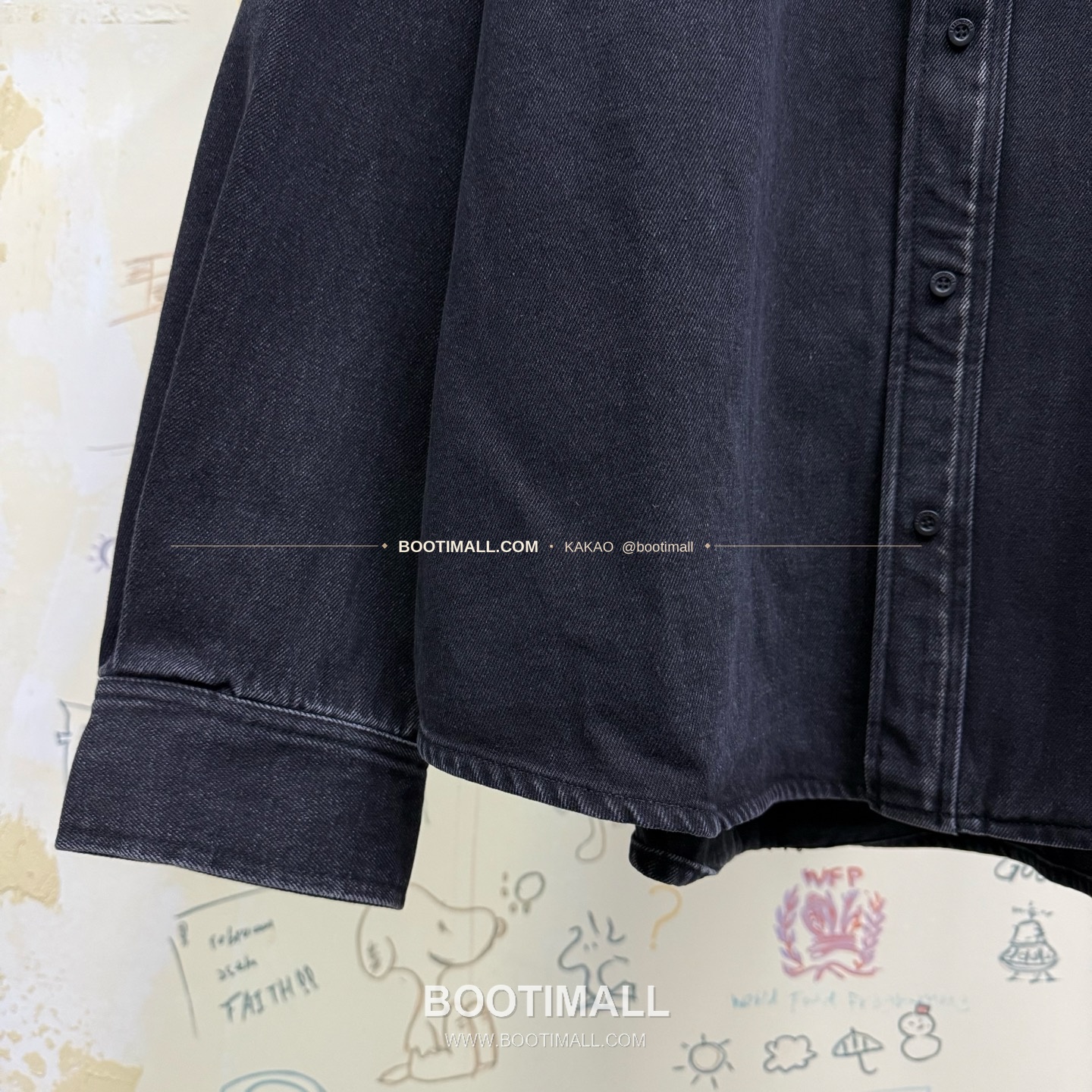 발렌시아가 2025FW 워싱 데님 루즈핏 후드 셔츠재킷 Balenciaga 2025 FW Washed Denim Loose Fit Hooded Shirt Jacket 7