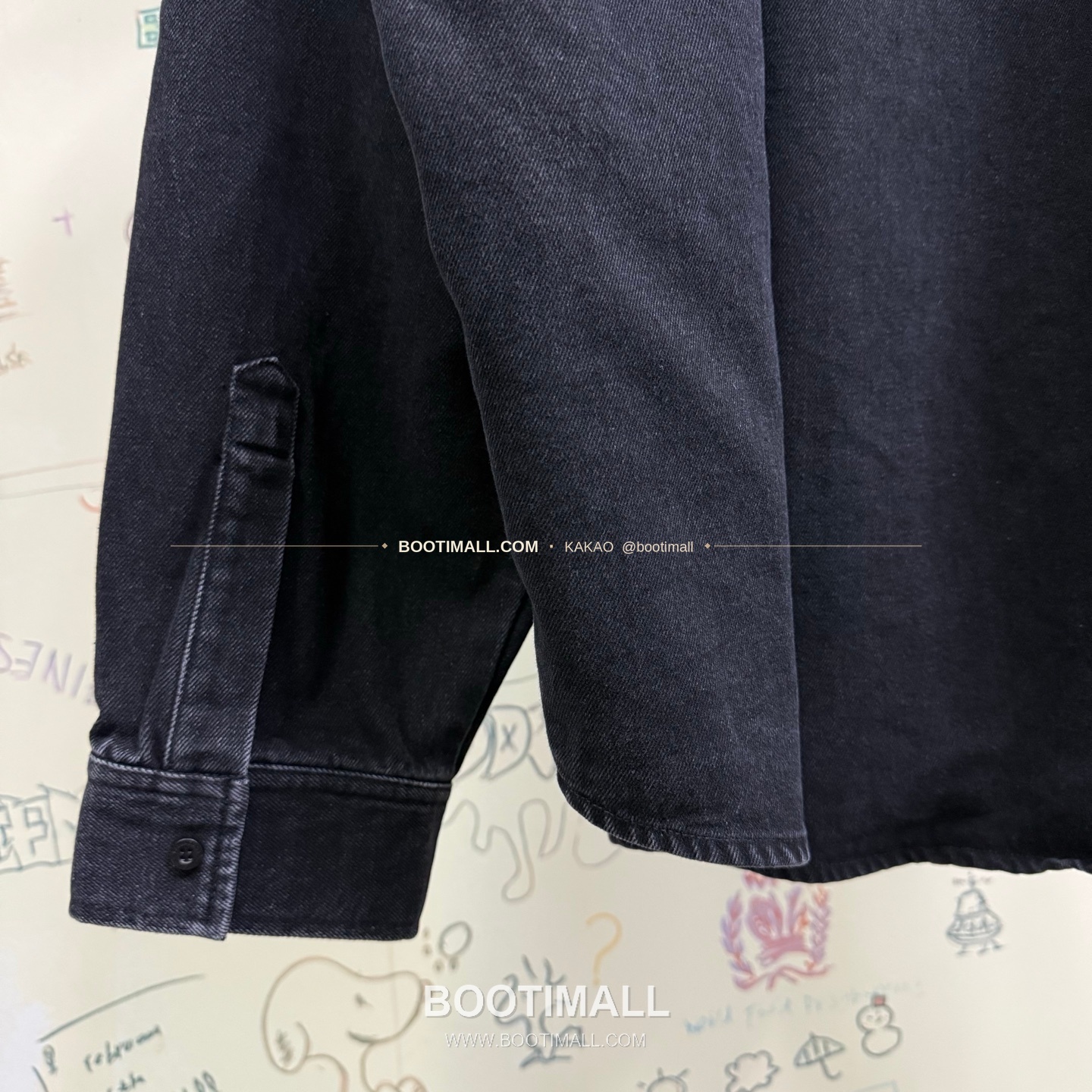 발렌시아가 2025FW 워싱 데님 루즈핏 후드 셔츠재킷 Balenciaga 2025 FW Washed Denim Loose Fit Hooded Shirt Jacket 9