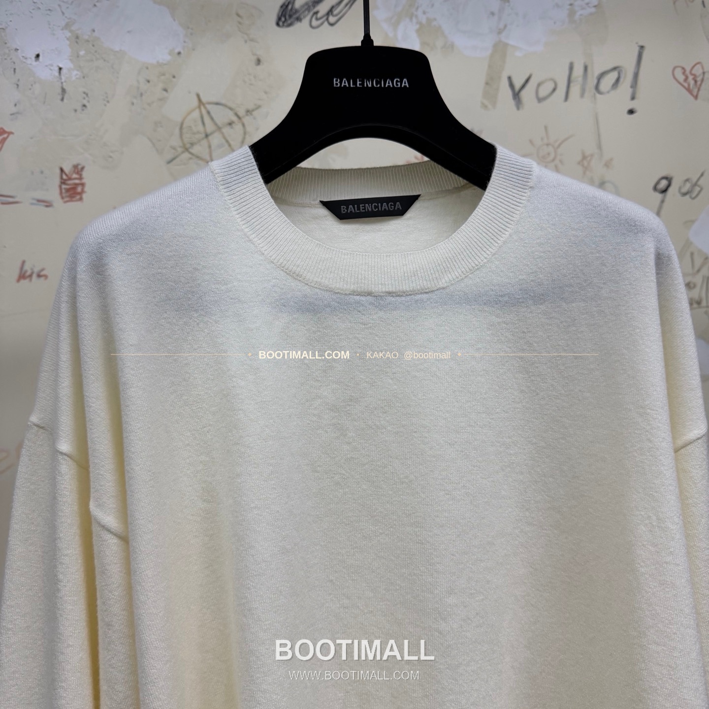 발렌시아가 2026SS 울캐시미어 로고패치 루즈핏 니트 Balenciaga 2026 SS Wool Cashmere Logo Patch Loose Fit Knit 6