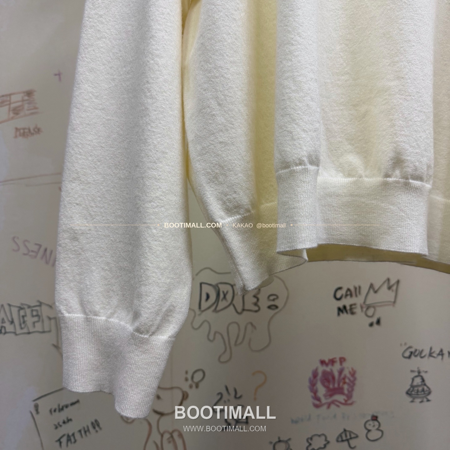 발렌시아가 2026SS 울캐시미어 로고패치 루즈핏 니트 Balenciaga 2026 SS Wool Cashmere Logo Patch Loose Fit Knit 7