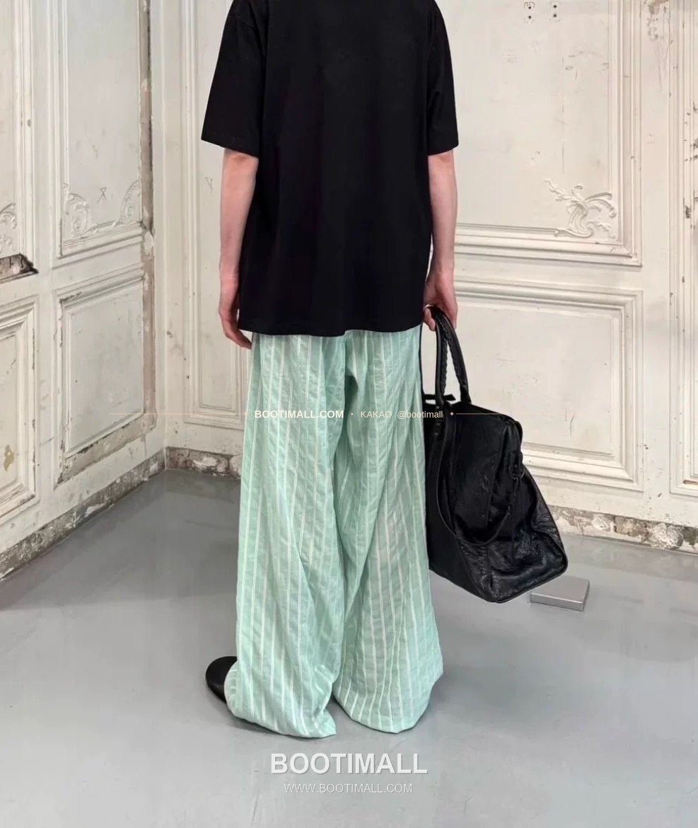 발렌시아가 2025FW 스트라이프 자카드 루즈핏 코튼 롱팬츠 Balenciaga 2025 FW Stripe Jacquard Loose Fit Cotton Long Pants 8