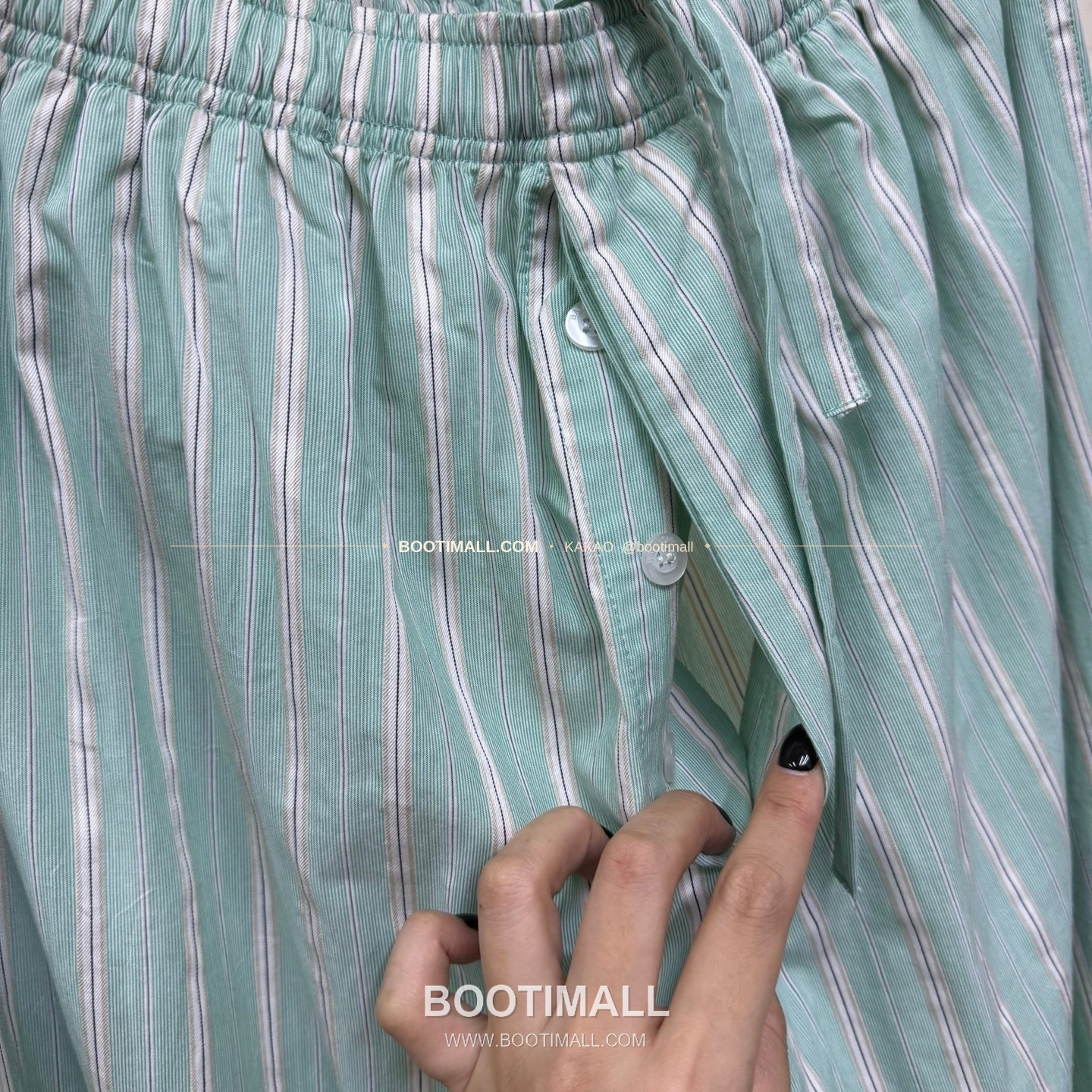 발렌시아가 2025FW 스트라이프 자카드 루즈핏 코튼 롱팬츠 Balenciaga 2025 FW Stripe Jacquard Loose Fit Cotton Long Pants 11