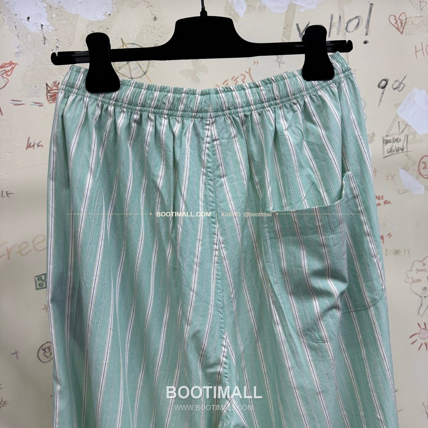 발렌시아가 2025FW 스트라이프 자카드 루즈핏 코튼 롱팬츠 Balenciaga 2025 FW Stripe Jacquard Loose Fit Cotton Long Pants 14