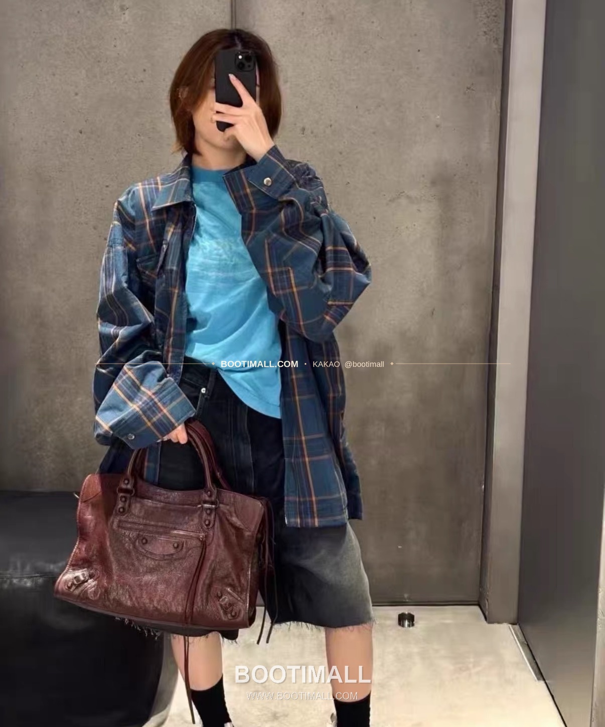발렌시아가 2025FW 체크 더블레이어 루즈핏 지퍼 셔츠재킷 Balenciaga 2025 FW Check Double Layer Loose Fit Zip Shirt Jacket 3