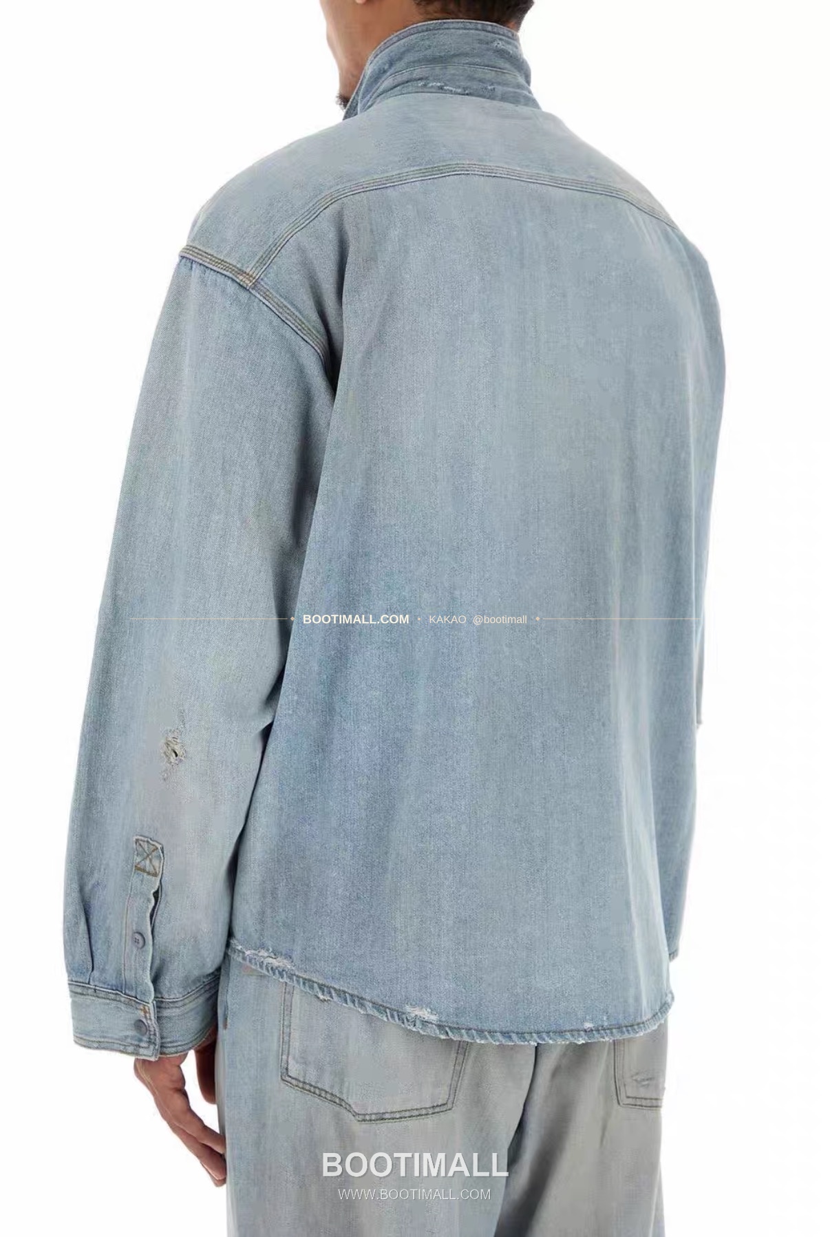 발렌시아가 2025FW 스탠드카라 워싱 루즈핏 데님재킷 Balenciaga 2025 FW Stand Collar Washed Loose Fit Denim Jacket 2