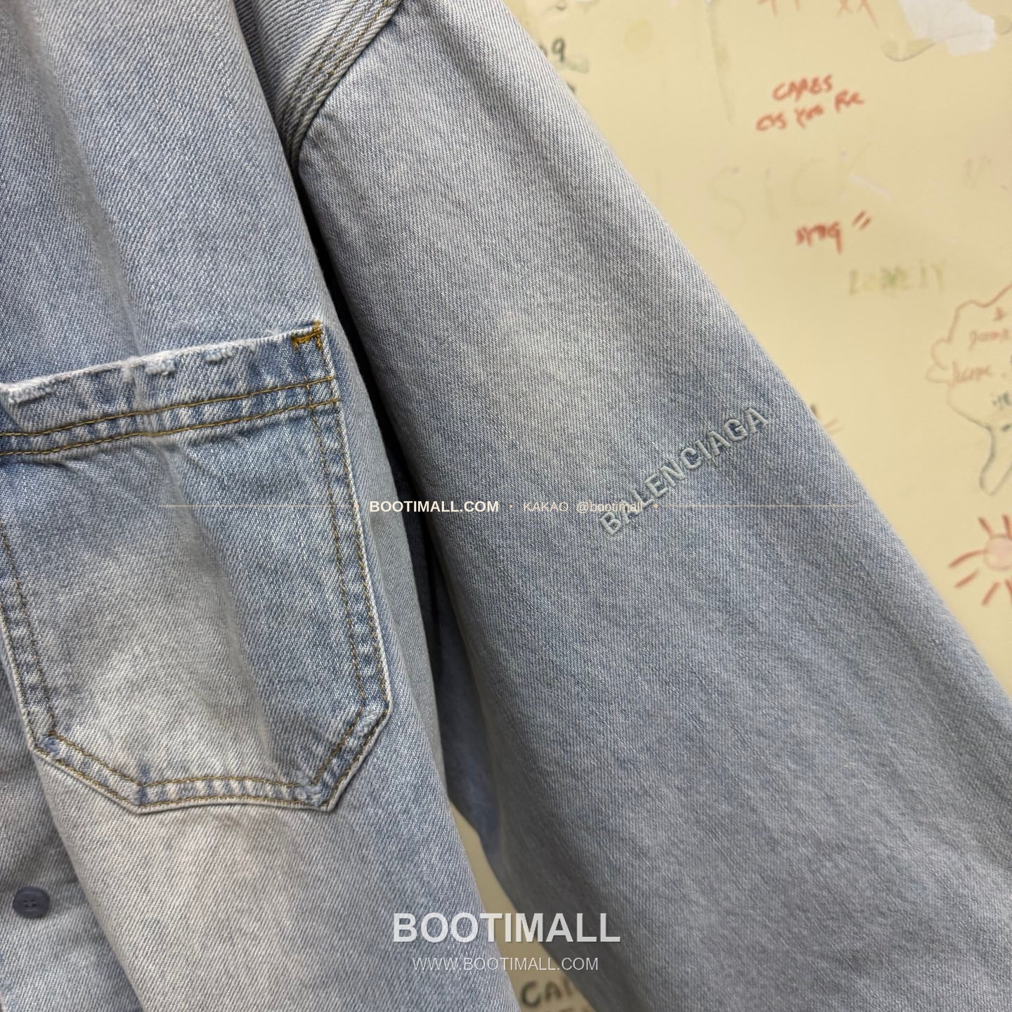 발렌시아가 2025FW 스탠드카라 워싱 루즈핏 데님재킷 Balenciaga 2025 FW Stand Collar Washed Loose Fit Denim Jacket 6