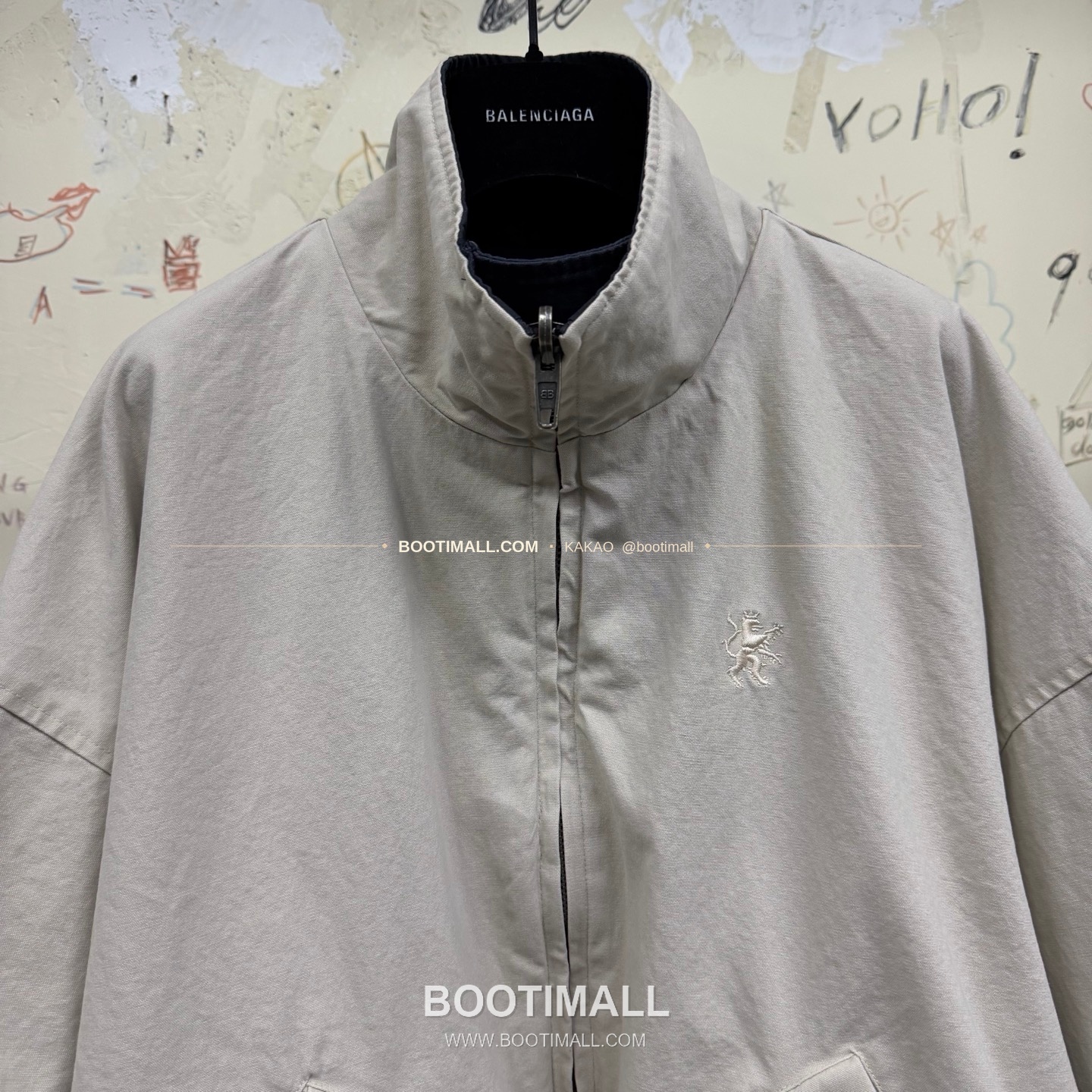 발렌시아가 2025FW 리버서블 스탠드카라 루즈핏 해링턴재킷 Balenciaga 2025 FW Reversible Stand Collar Loose Fit Harrington Jacket 9