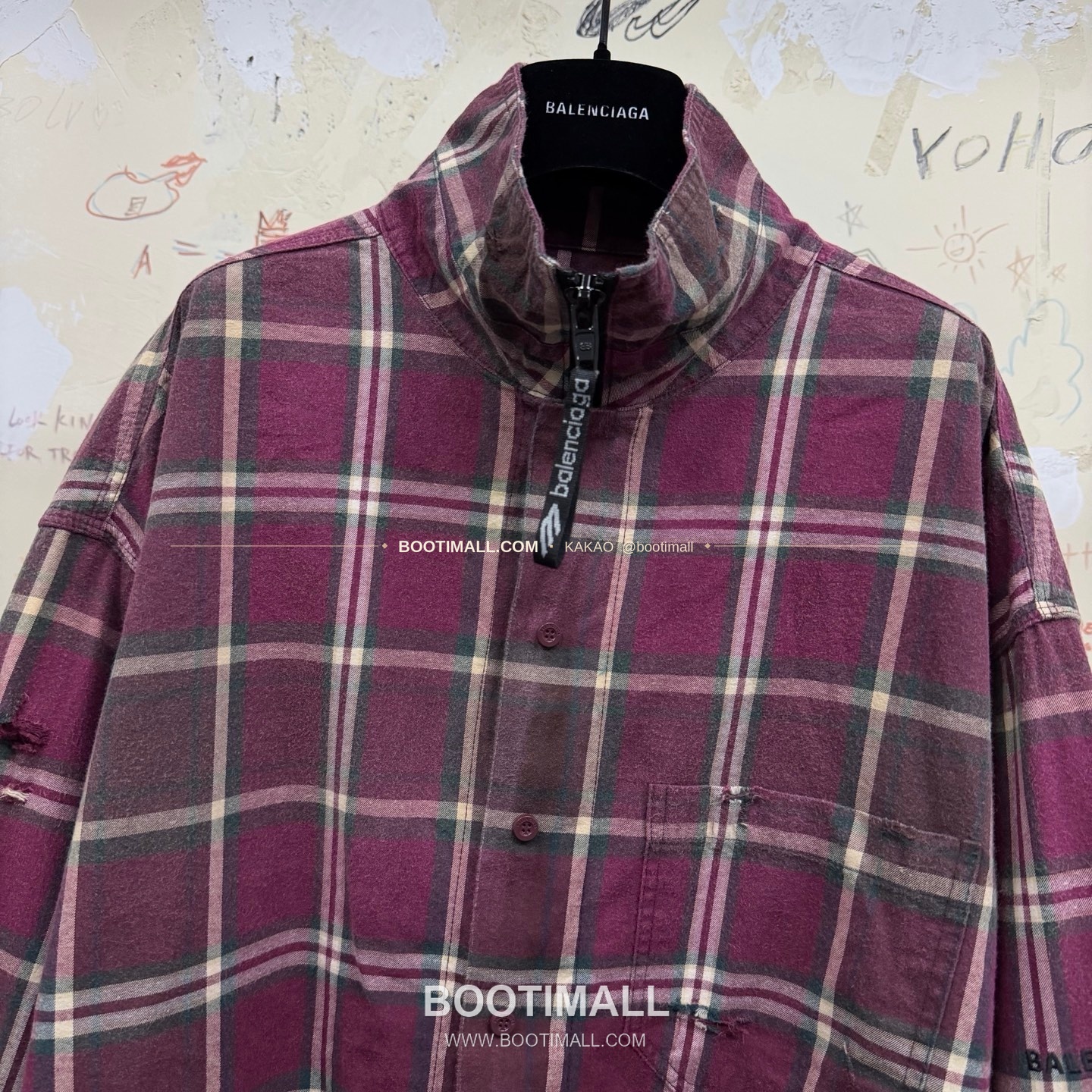 발렌시아가 2025FW 레드체크 워싱 루즈핏 스탠드카라 지퍼 셔츠재킷 Balenciaga 2025 FW Red Check Washed Loose Fit Stand Collar Zip Shirt Jacket 3
