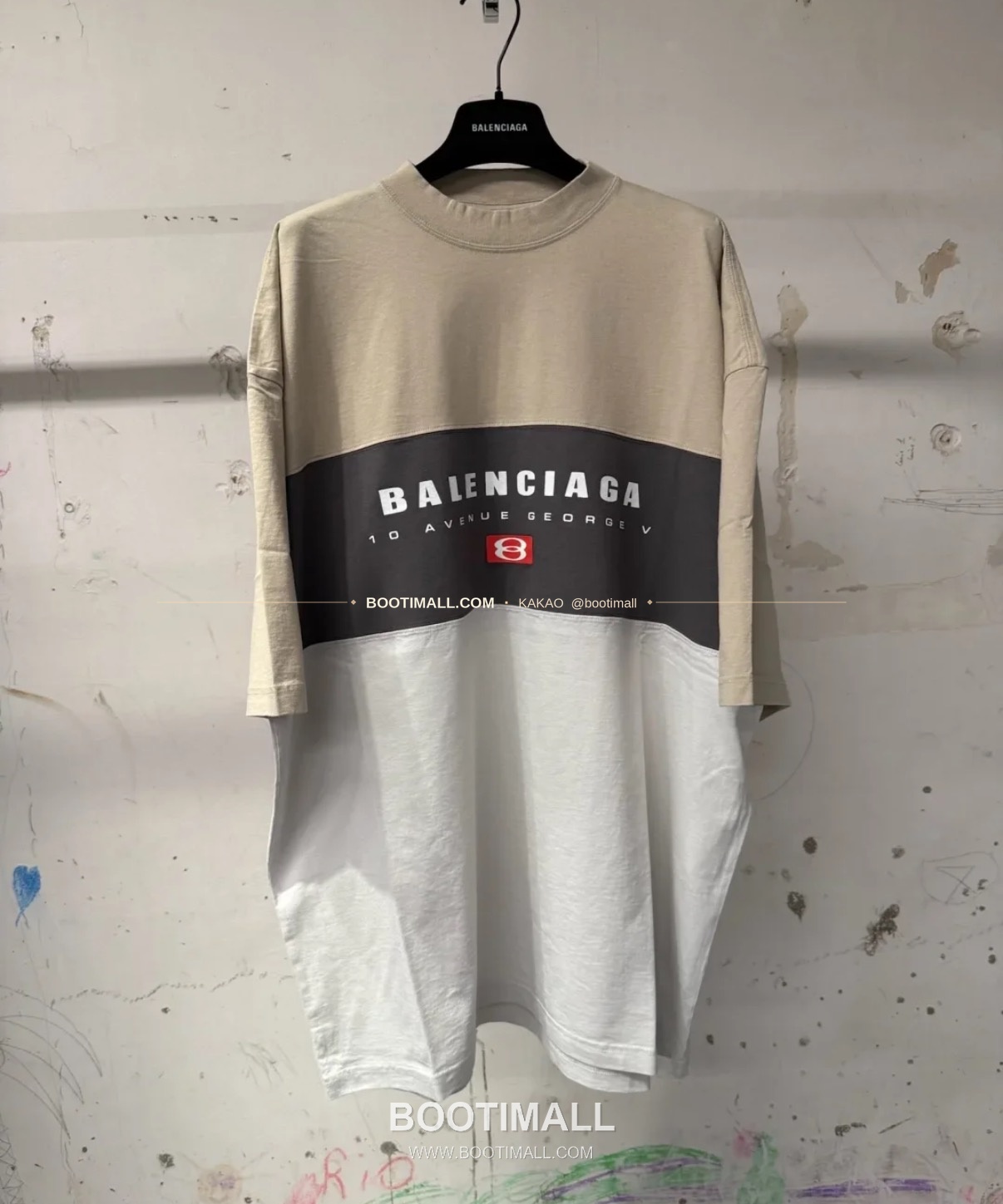 발렌시아가 2025SS 더블링 트리컬러 루즈핏 반팔 티셔츠 Balenciaga 2025 SS Double Ring Tricolor Loose Fit Short Sleeve T-Shirt 1