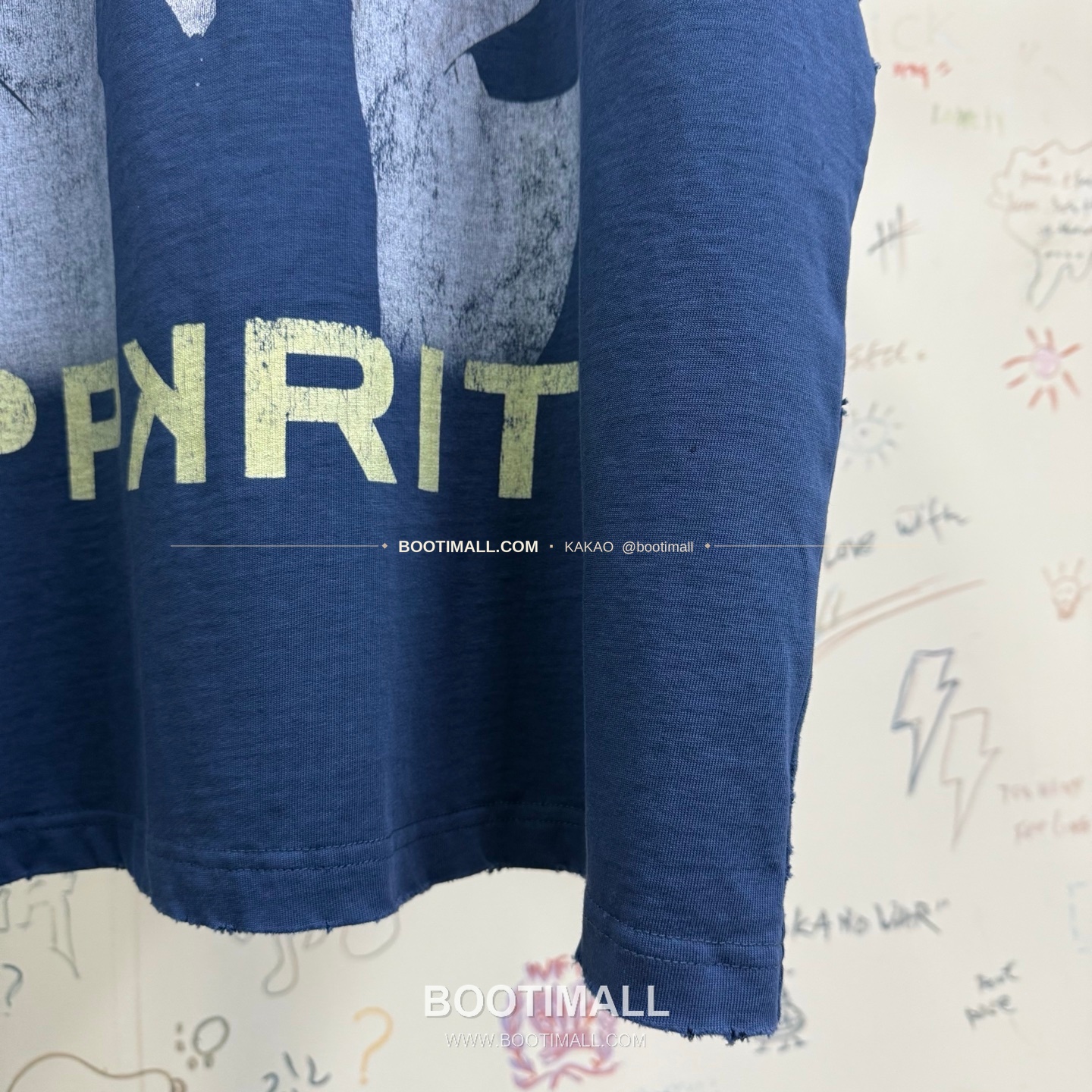 발렌시아가 2025SS 앰배서더 포트레이트 프린트 워싱 루즈핏 반팔 티셔츠 Balenciaga 2025 SS Ambassador Portrait Print Washed Loose Fit Short Sleeve T-Shirt 16