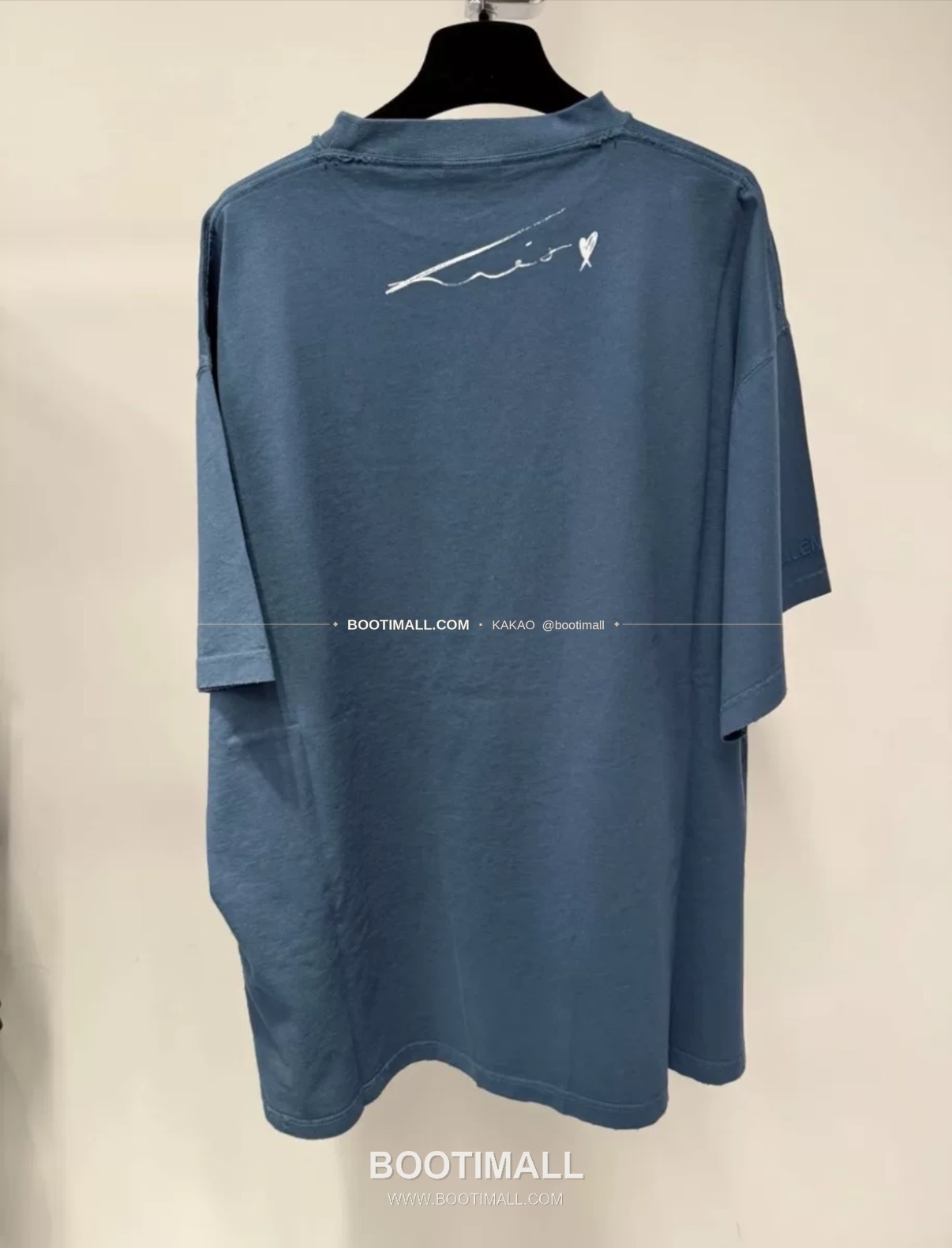 발렌시아가 2025SS 앰배서더 포트레이트 프린트 워싱 루즈핏 반팔 티셔츠 Balenciaga 2025 SS Ambassador Portrait Print Washed Loose Fit Short Sleeve T-Shirt 21