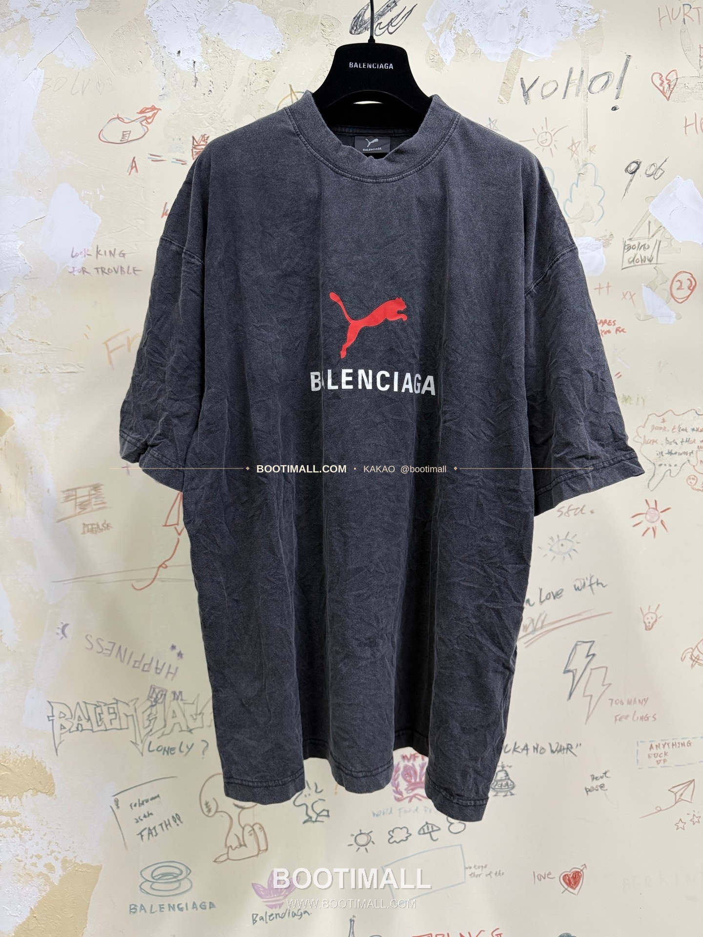 발렌시아가 2025SS 푸마 콜라보 로고프린트 워싱 루즈핏 반팔 티셔츠 Balenciaga 2025 SS Puma Collaboration Logo Print Washed Loose Fit Short Sleeve T-Shirt 9