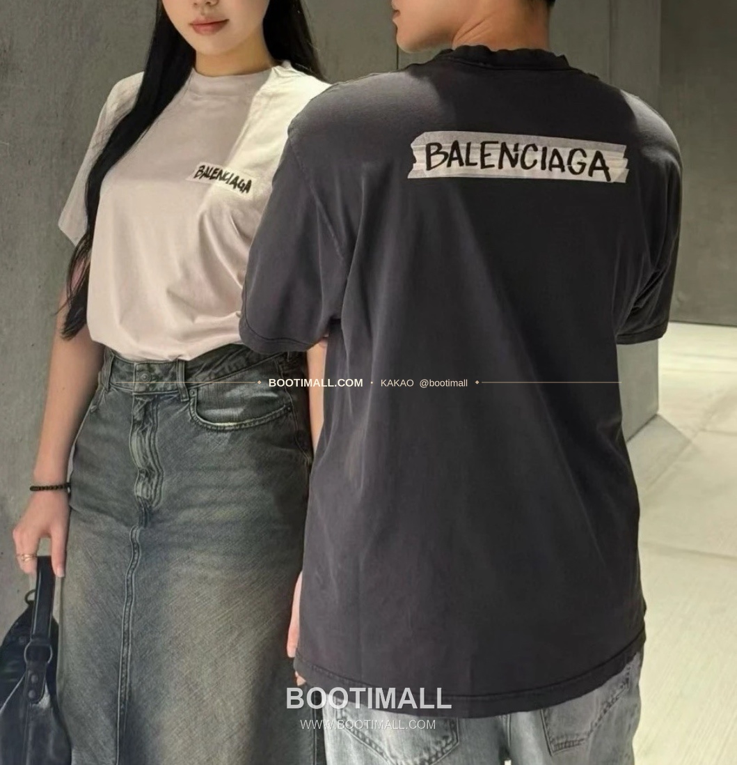 발렌시아가 2026SS 레터로고 프린트 워싱 루즈핏 코튼 반팔 티셔츠 Balenciaga 2026 SS Letter Logo Print Washed Loose Fit Cotton Short Sleeve T-Shirt 2