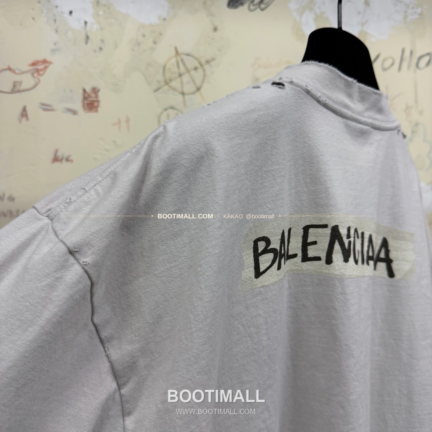 발렌시아가 2026SS 레터로고 프린트 워싱 루즈핏 코튼 반팔 티셔츠 Balenciaga 2026 SS Letter Logo Print Washed Loose Fit Cotton Short Sleeve T-Shirt 13