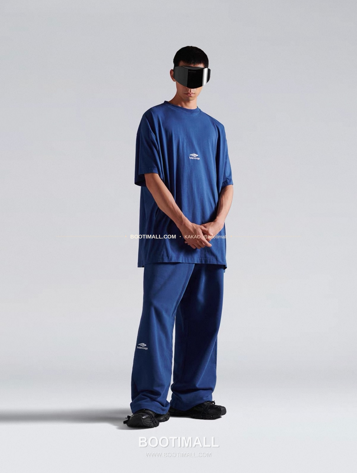 발렌시아가 2026SS 스키 3B로고 자수 루즈핏 반팔 티셔츠 Balenciaga 2026 SS Ski 3B Logo Embroidered Loose Fit Short Sleeve T-Shirt 4