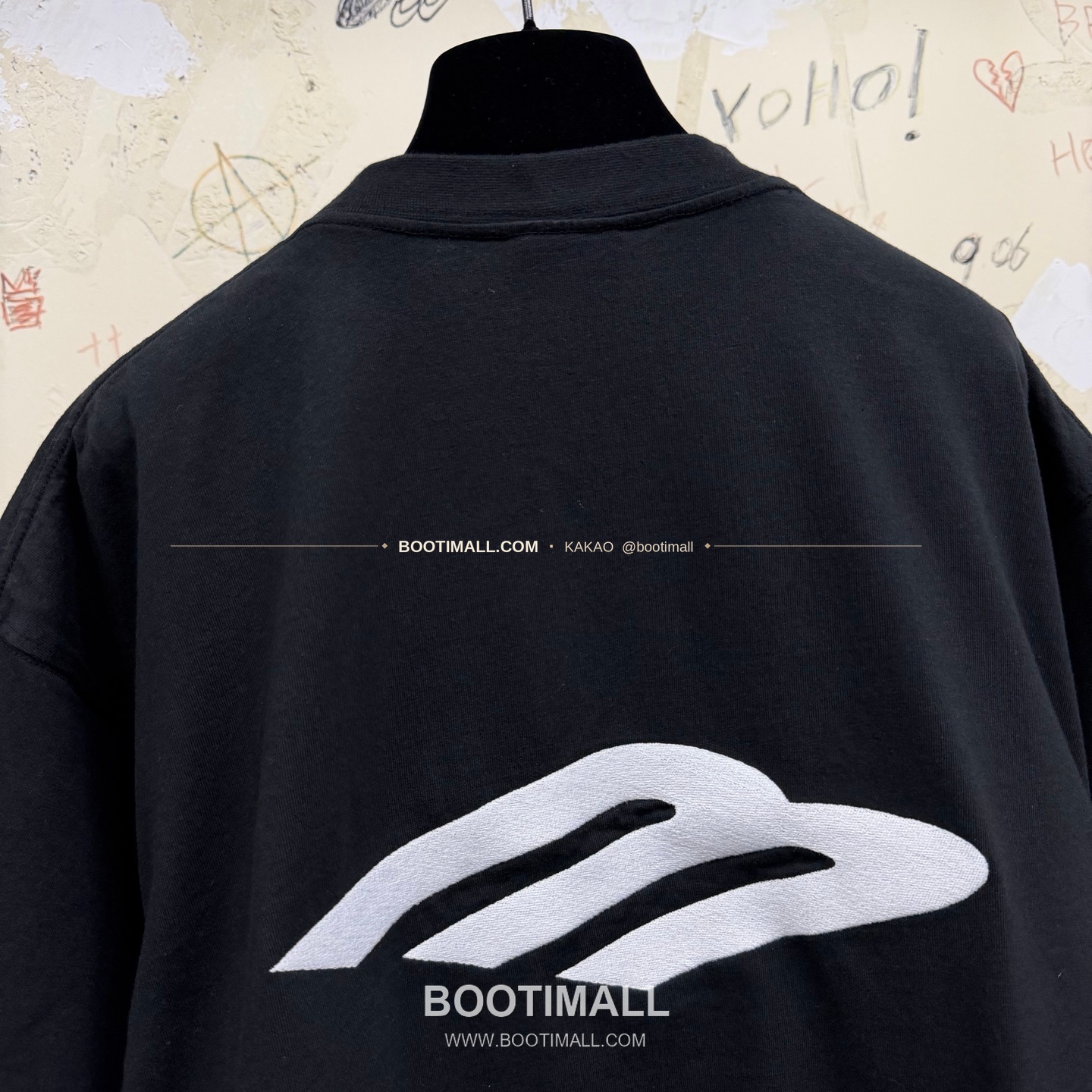 발렌시아가 2026SS 스키 3B로고 자수 루즈핏 반팔 티셔츠 Balenciaga 2026 SS Ski 3B Logo Embroidered Loose Fit Short Sleeve T-Shirt 9