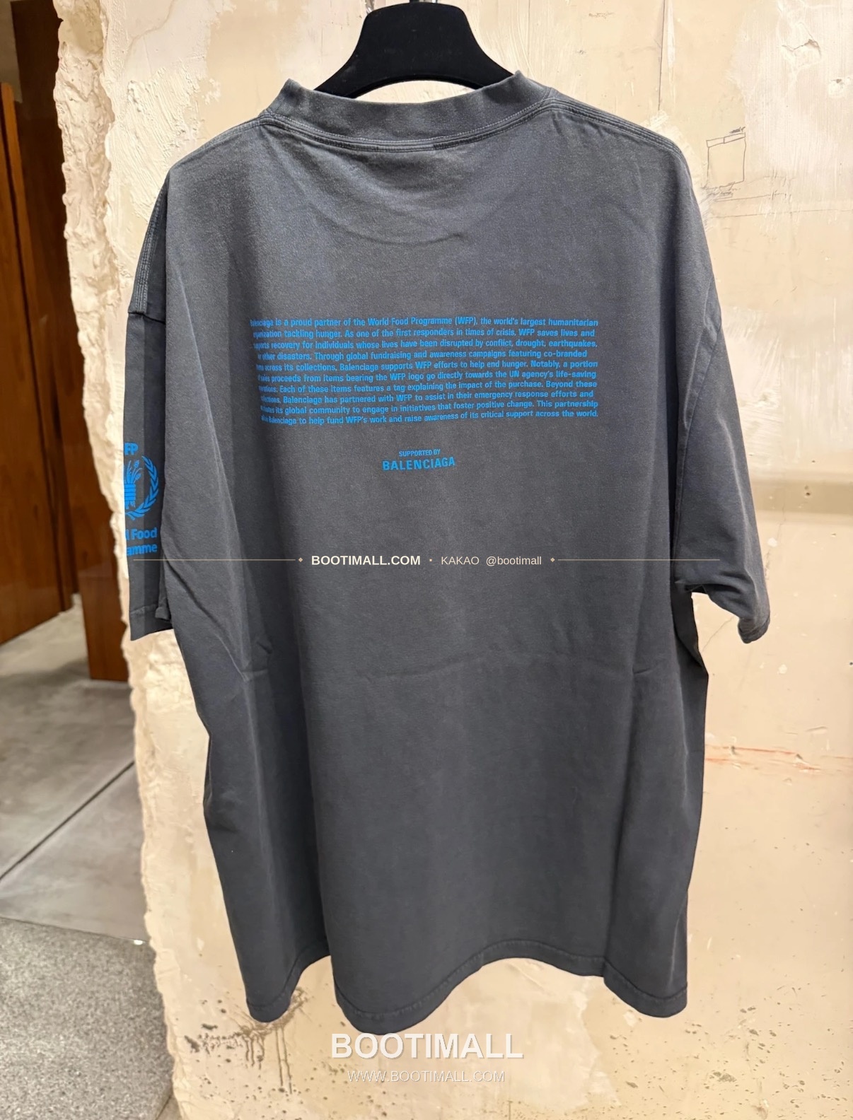 발렌시아가 2026SS WFP 로고프린트 워싱 레귤러핏 반팔 티셔츠 Balenciaga 2026 SS WFP Logo Print Washed Regular Fit Short Sleeve T-Shirt 10