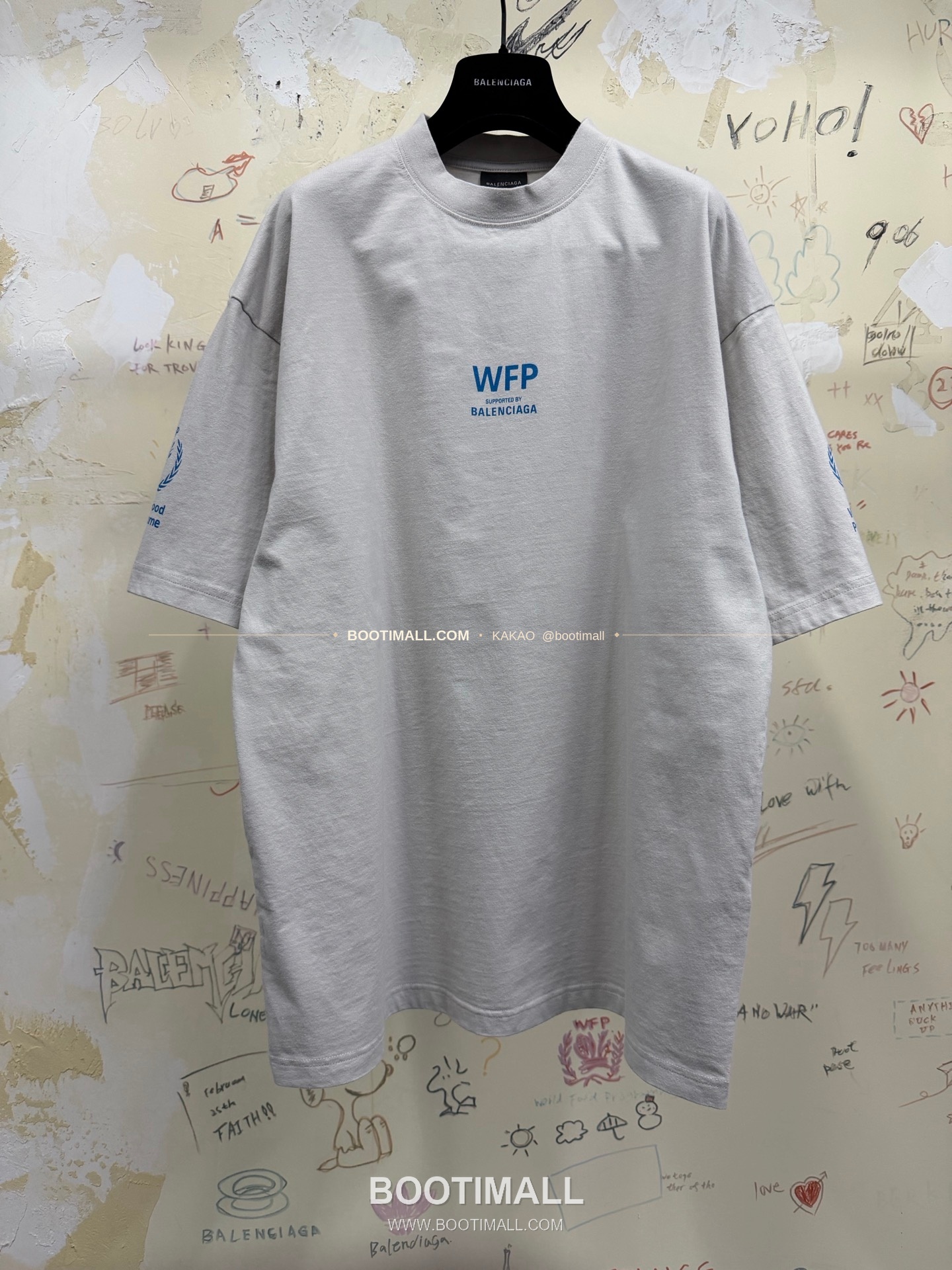 발렌시아가 2026SS WFP 로고프린트 워싱 레귤러핏 반팔 티셔츠 Balenciaga 2026 SS WFP Logo Print Washed Regular Fit Short Sleeve T-Shirt 5