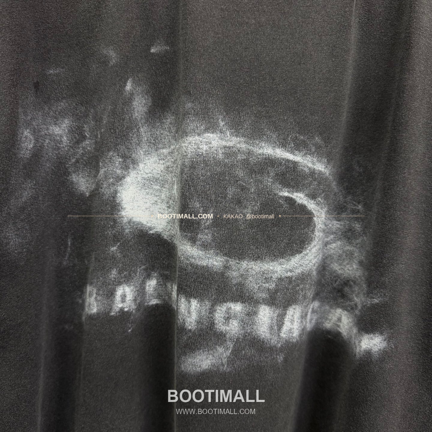 발렌시아가 2026SS 그래피티 링로고 프린트 워싱 루즈핏 반팔 티셔츠 Balenciaga 2026 SS Graffiti Ring Logo Print Washed Loose Fit Short Sleeve T-Shirt 12