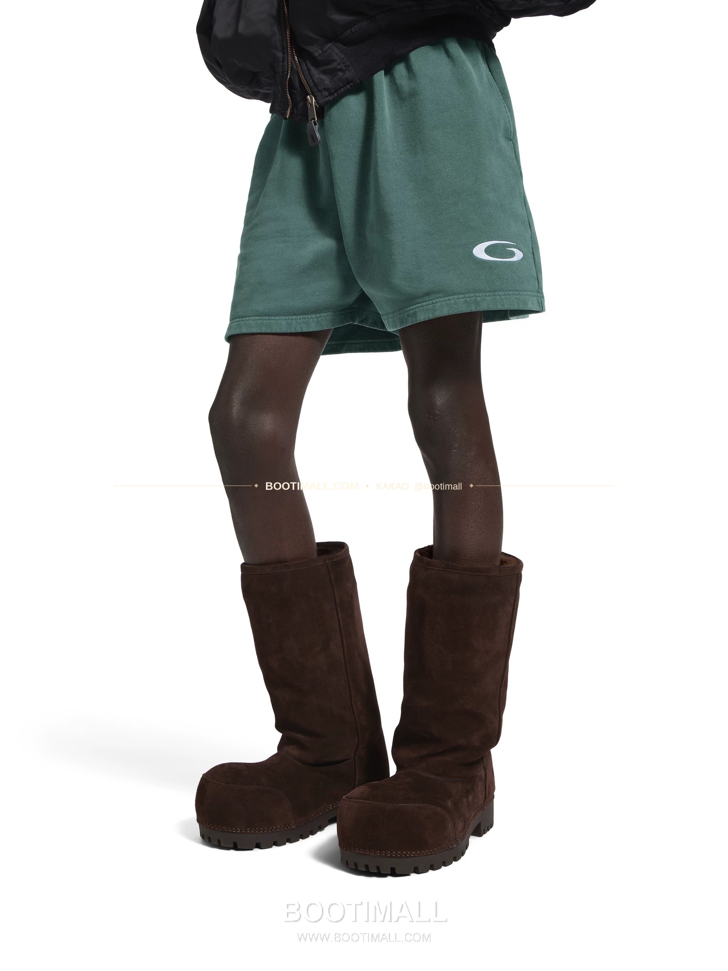 발렌시아가 2025FW 농구라인 워싱 루즈핏 코튼 쇼츠 Balenciaga 2025 FW Basketball Washed Loose Fit Cotton Shorts 1