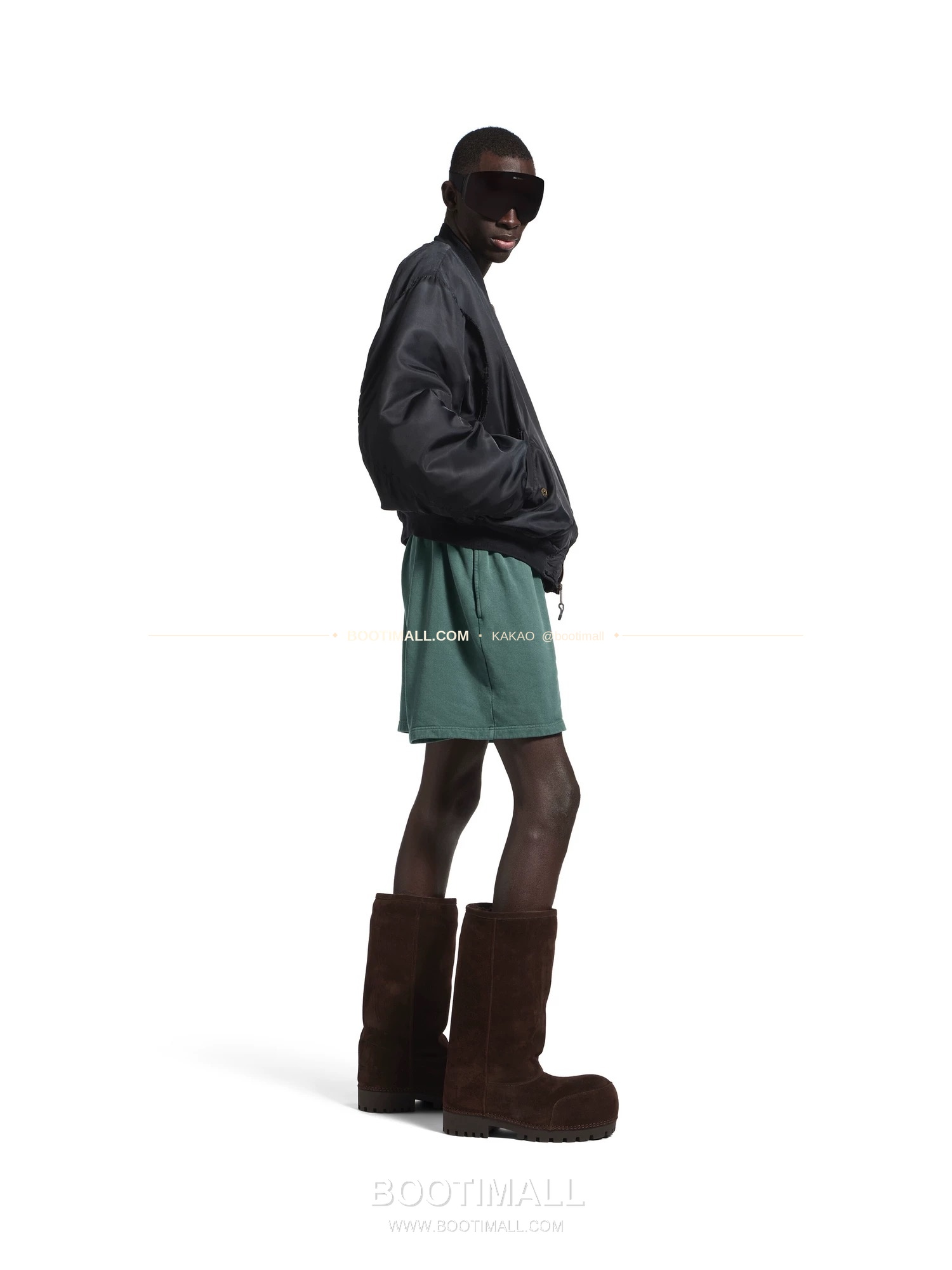 발렌시아가 2025FW 농구라인 워싱 루즈핏 코튼 쇼츠 Balenciaga 2025 FW Basketball Washed Loose Fit Cotton Shorts 3
