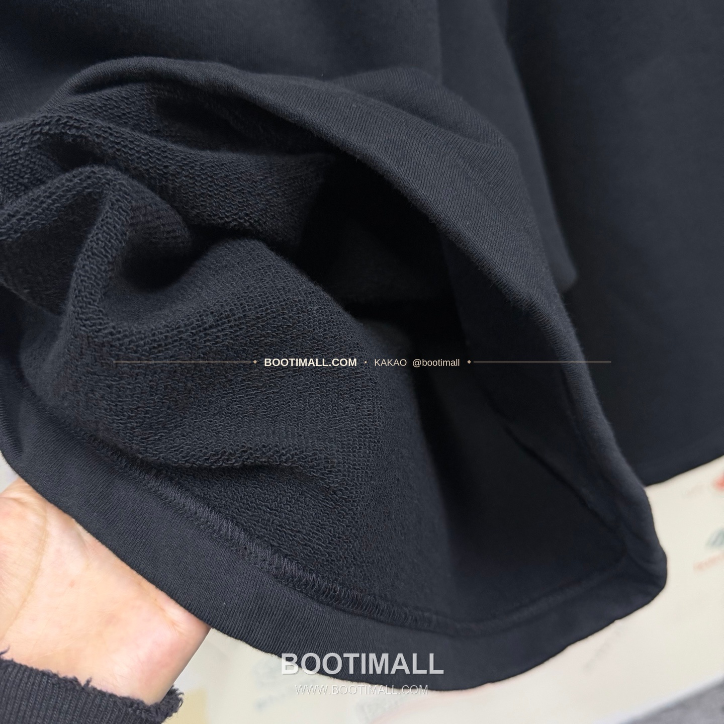 발렌시아가 2026SS 3B로고 자수 프린트 루즈핏 코튼 스웨트팬츠 Balenciaga 2026 SS 3B Logo Embroidered Print Loose Fit Cotton Sweatpants 5