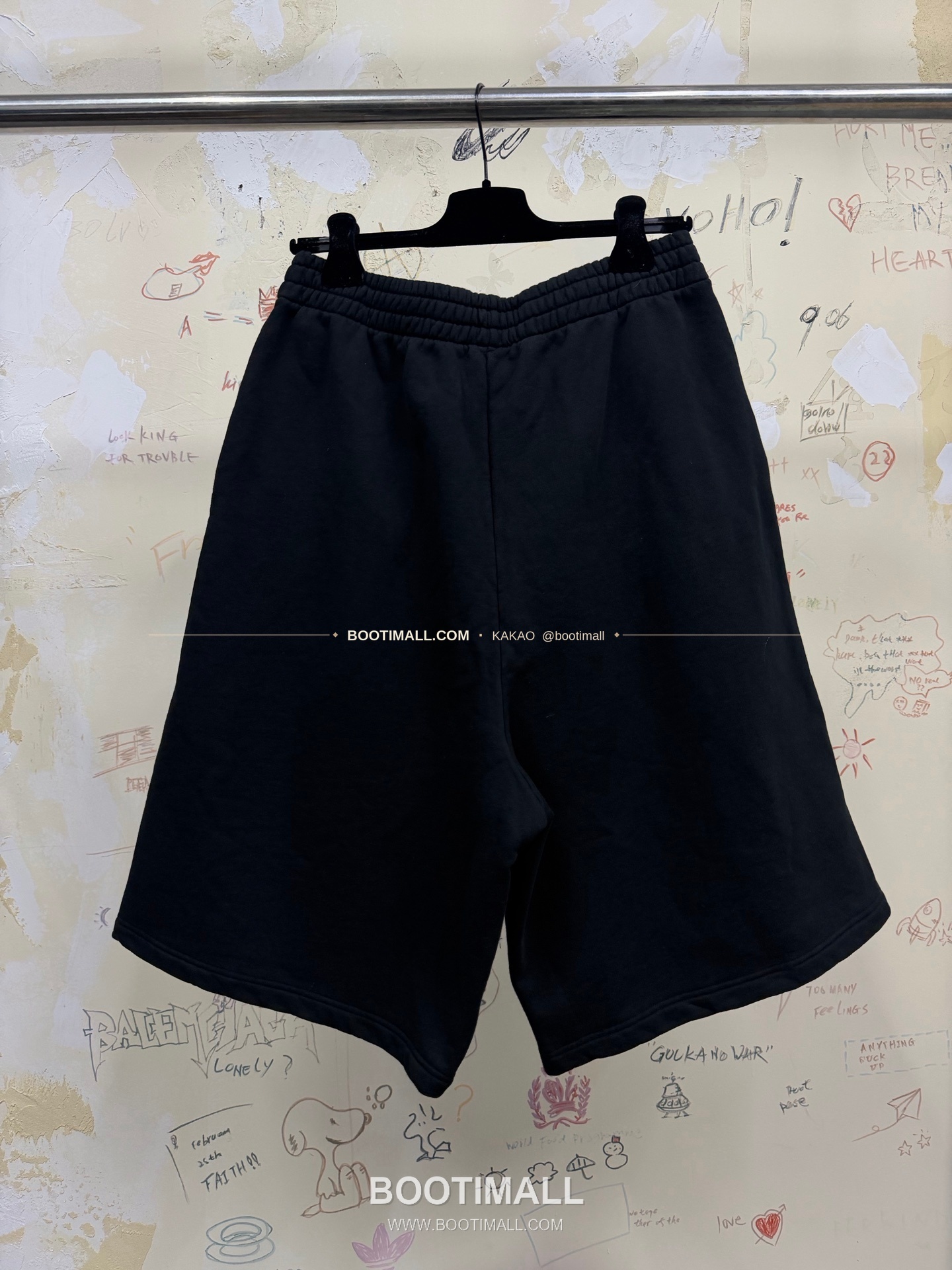 발렌시아가 2026SS 3B로고 자수 프린트 루즈핏 코튼 스웨트팬츠 Balenciaga 2026 SS 3B Logo Embroidered Print Loose Fit Cotton Sweatpants 6