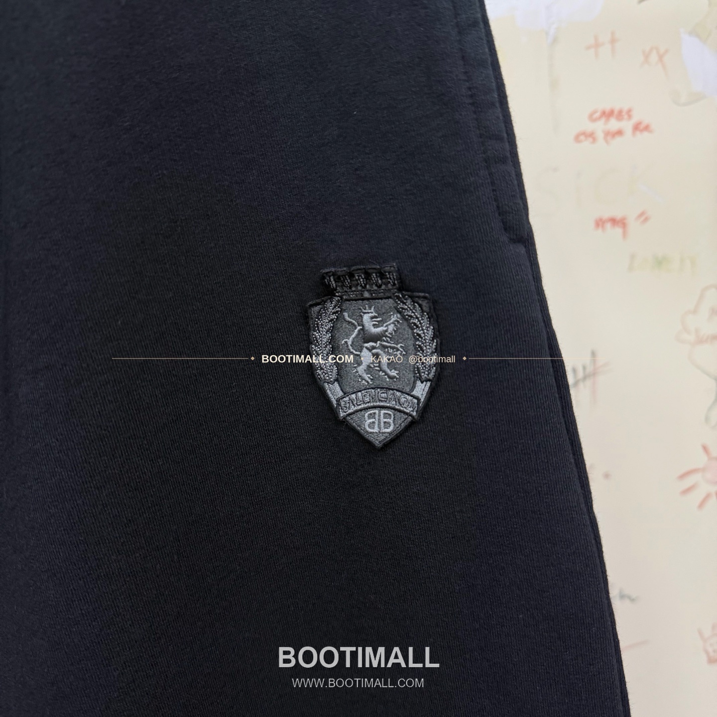 발렌시아가 2026SS 3B로고 자수 프린트 루즈핏 코튼 스웨트팬츠 Balenciaga 2026 SS 3B Logo Embroidered Print Loose Fit Cotton Sweatpants 7