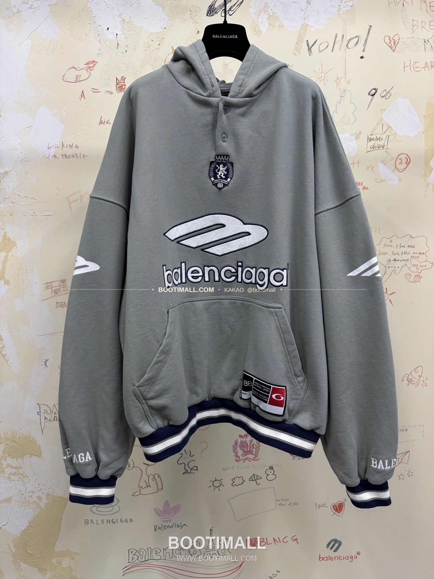 발렌시아가 2026SS 3B로고 자수 프린트 루즈핏 후드 스웨트셔츠 Balenciaga 2026 SS 3B Logo Embroidered Print Loose Fit Hooded Sweatshirt 6