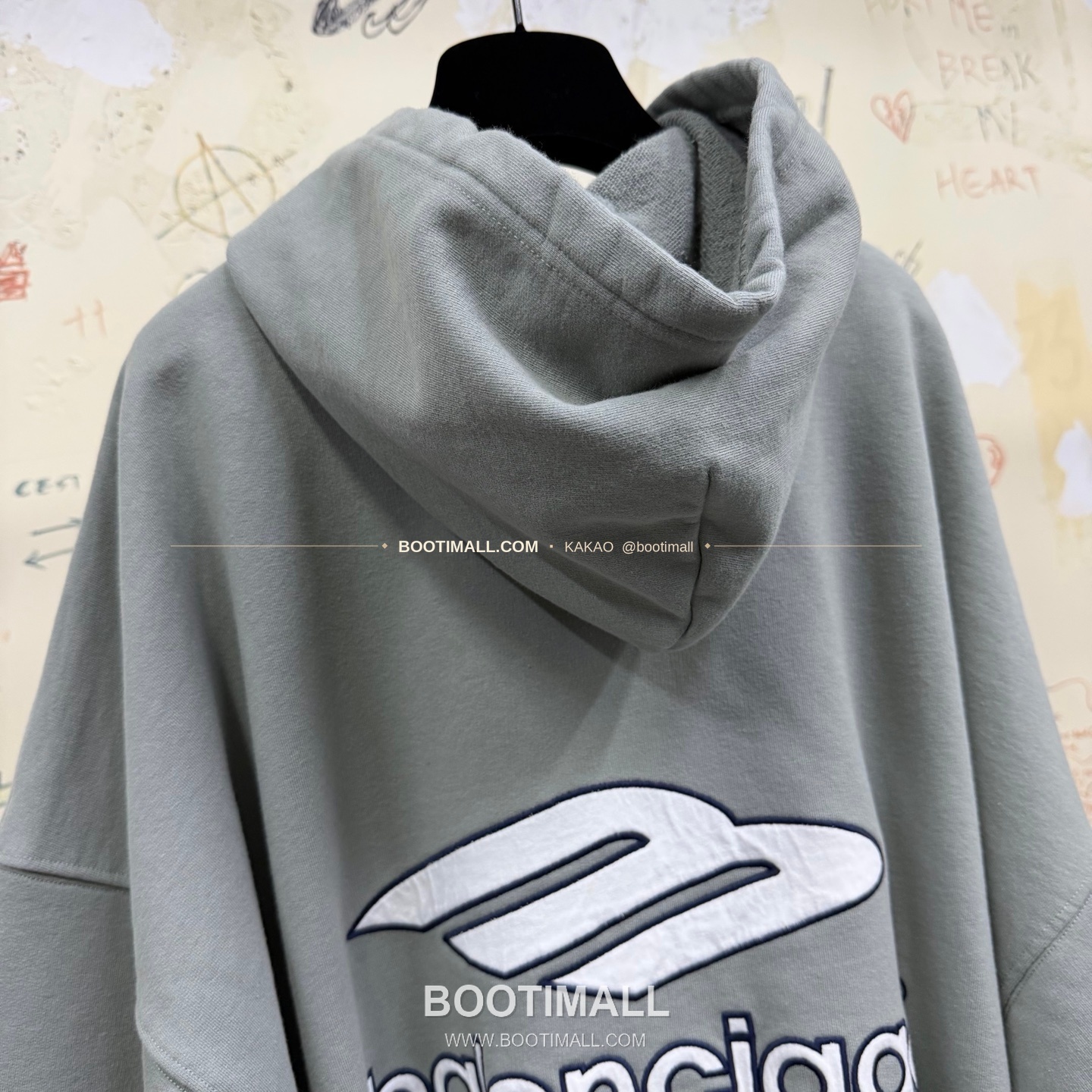 발렌시아가 2026SS 3B로고 자수 프린트 루즈핏 후드 스웨트셔츠 Balenciaga 2026 SS 3B Logo Embroidered Print Loose Fit Hooded Sweatshirt 13