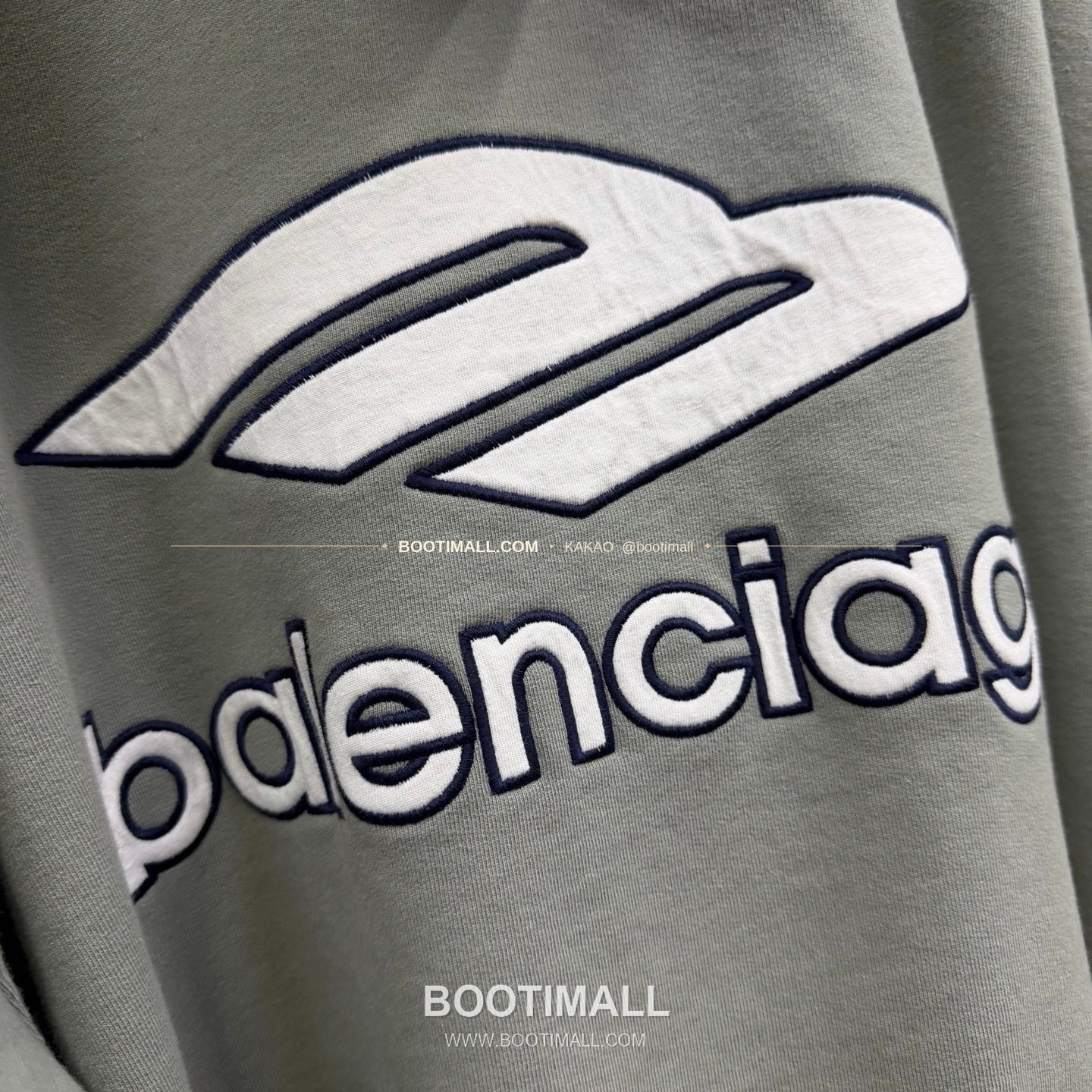 발렌시아가 2026SS 3B로고 자수 프린트 루즈핏 후드 스웨트셔츠 Balenciaga 2026 SS 3B Logo Embroidered Print Loose Fit Hooded Sweatshirt 14