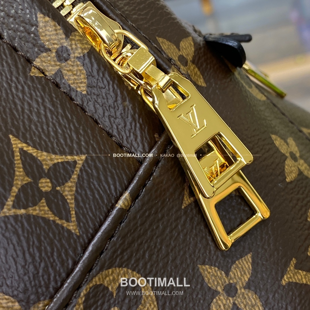 루이비통 모노그램 캔버스 레더 트리밍 스몰 백팩 브라운 Louis Vuitton Monogram Canvas Leather Trim Small Backpack Brown M44871 29cm 7