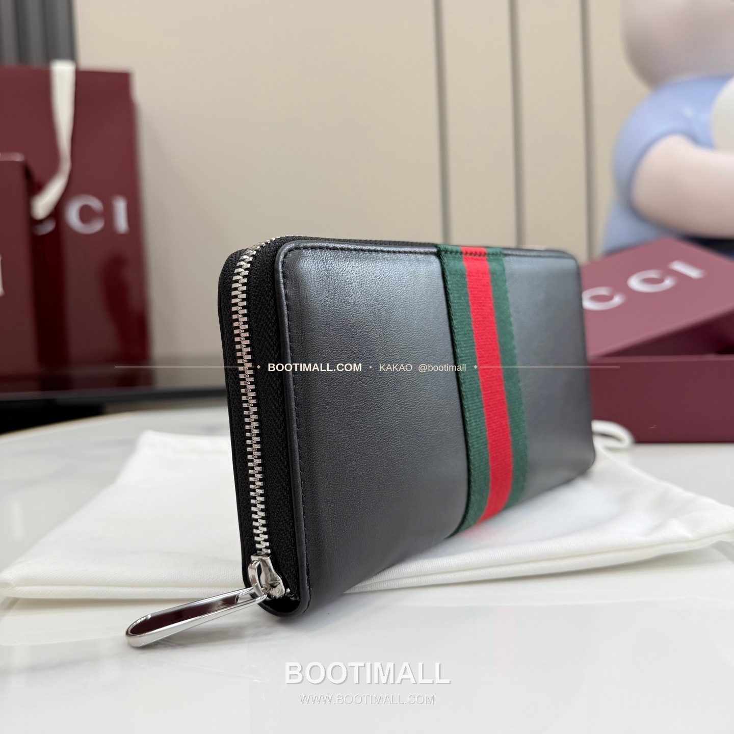 구찌 소프트 레더 웹 스트랩 지퍼 장지갑 블랙 Gucci Soft Leather Web Strap Zip Long Wallet Black 867284 19cm 2
