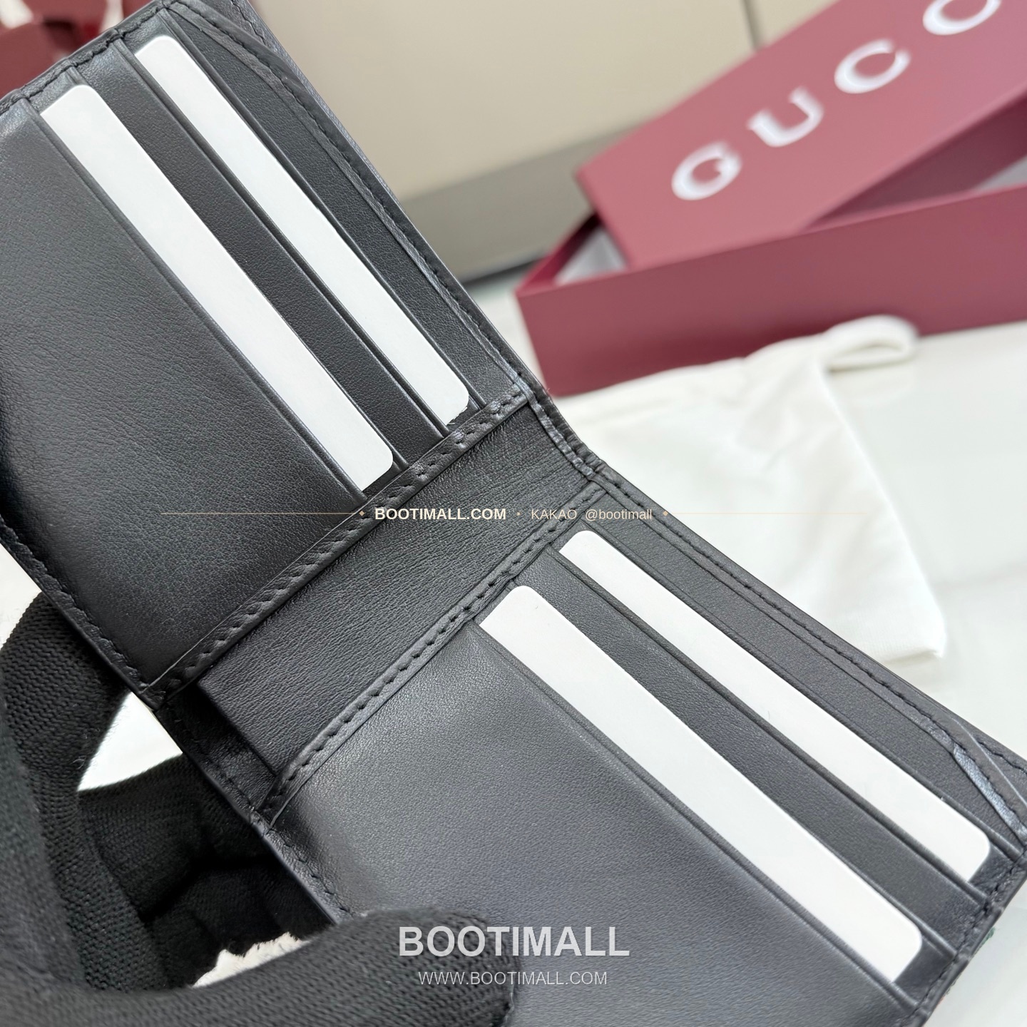 구찌 소프트 레더 웹 스트랩 반지갑 블랙 Gucci Soft Leather Web Strap Bi-Fold Wallet Black 867269 11cm 10