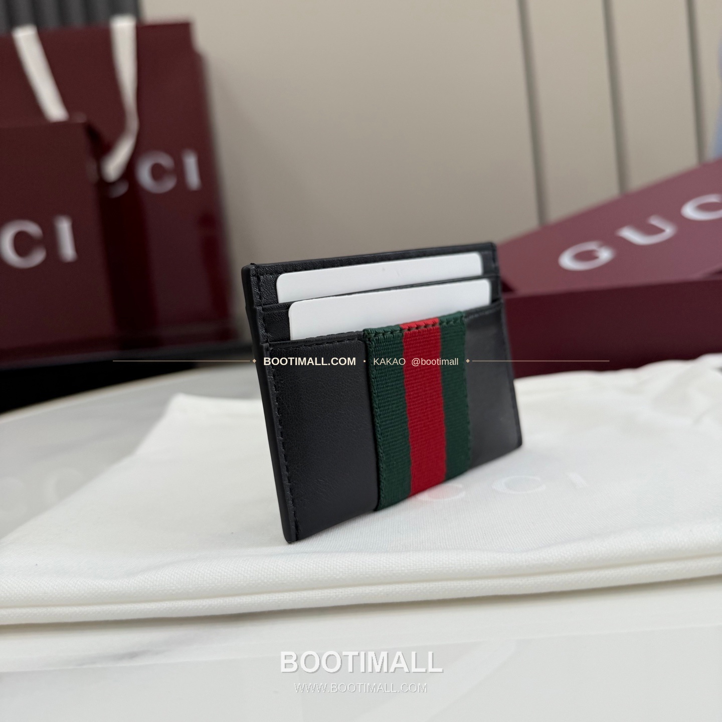 구찌 소프트 레더 웹 스트랩 카드지갑 블랙 Gucci Soft Leather Web Strap Card Holder Black 867277 10cm 2