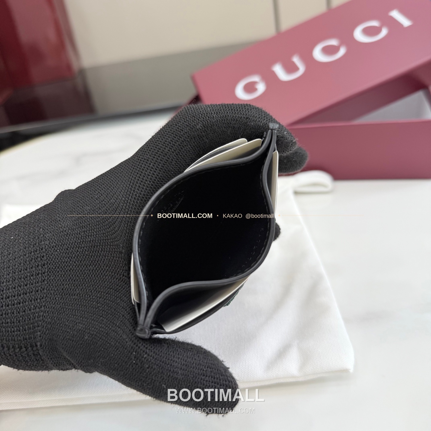 구찌 소프트 레더 웹 스트랩 카드지갑 블랙 Gucci Soft Leather Web Strap Card Holder Black 867277 10cm 8