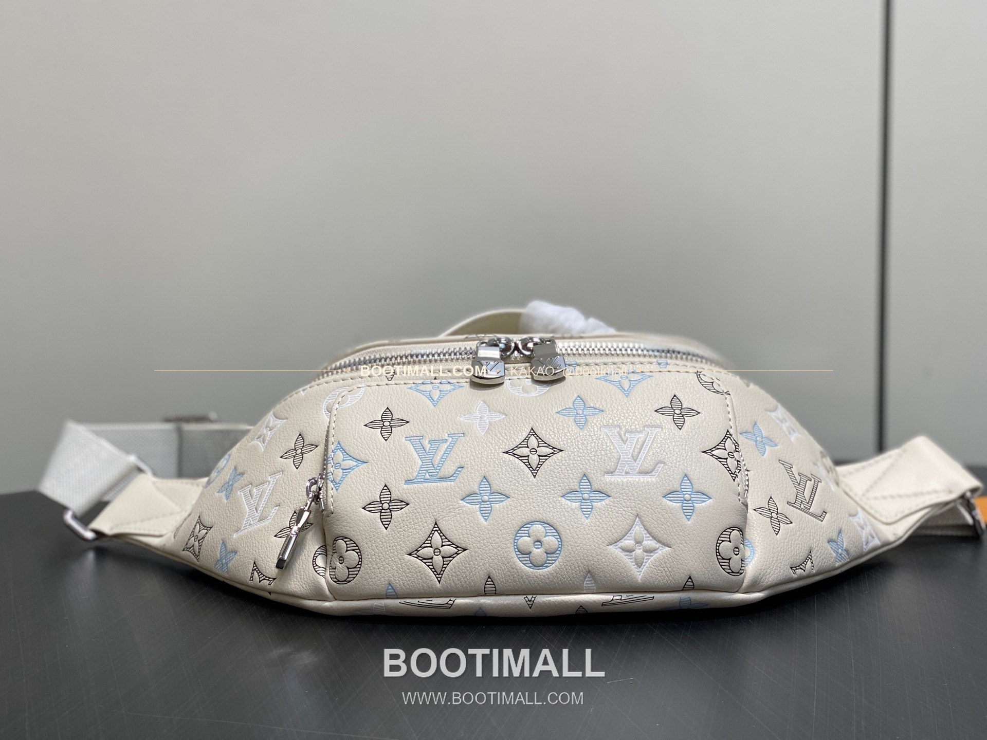 루이비통 모노그램 쉐도우 카프스킨 러시 범백 네이비 힙색 Louis Vuitton Monogram Shadow Calfskin Rush Bumbag Navy Belt Bag M28619 30cm 4